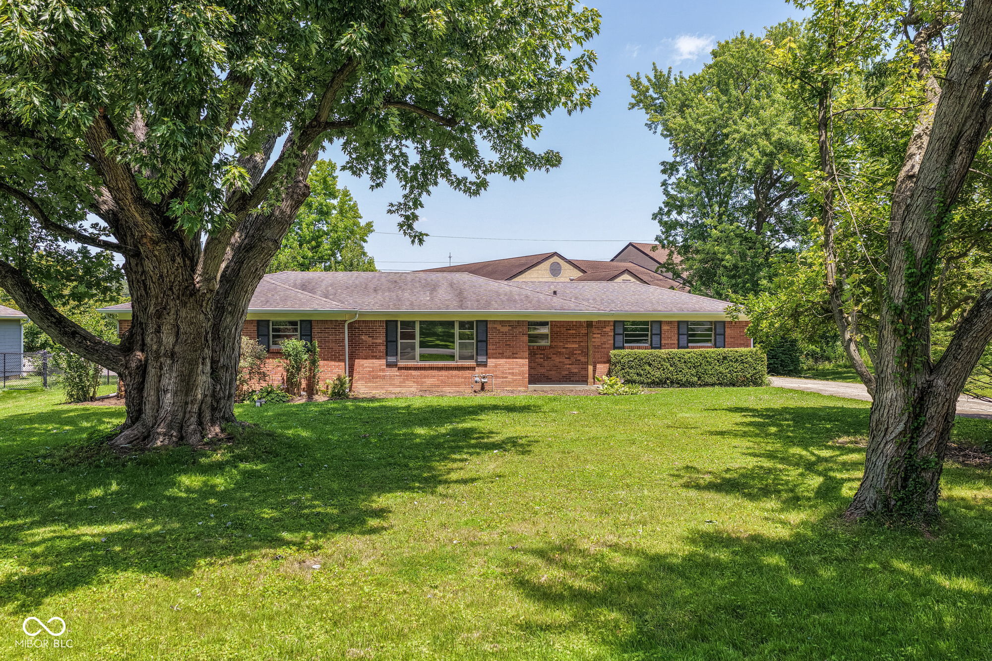 1526 Orchard Park Drive Property Photo 1
