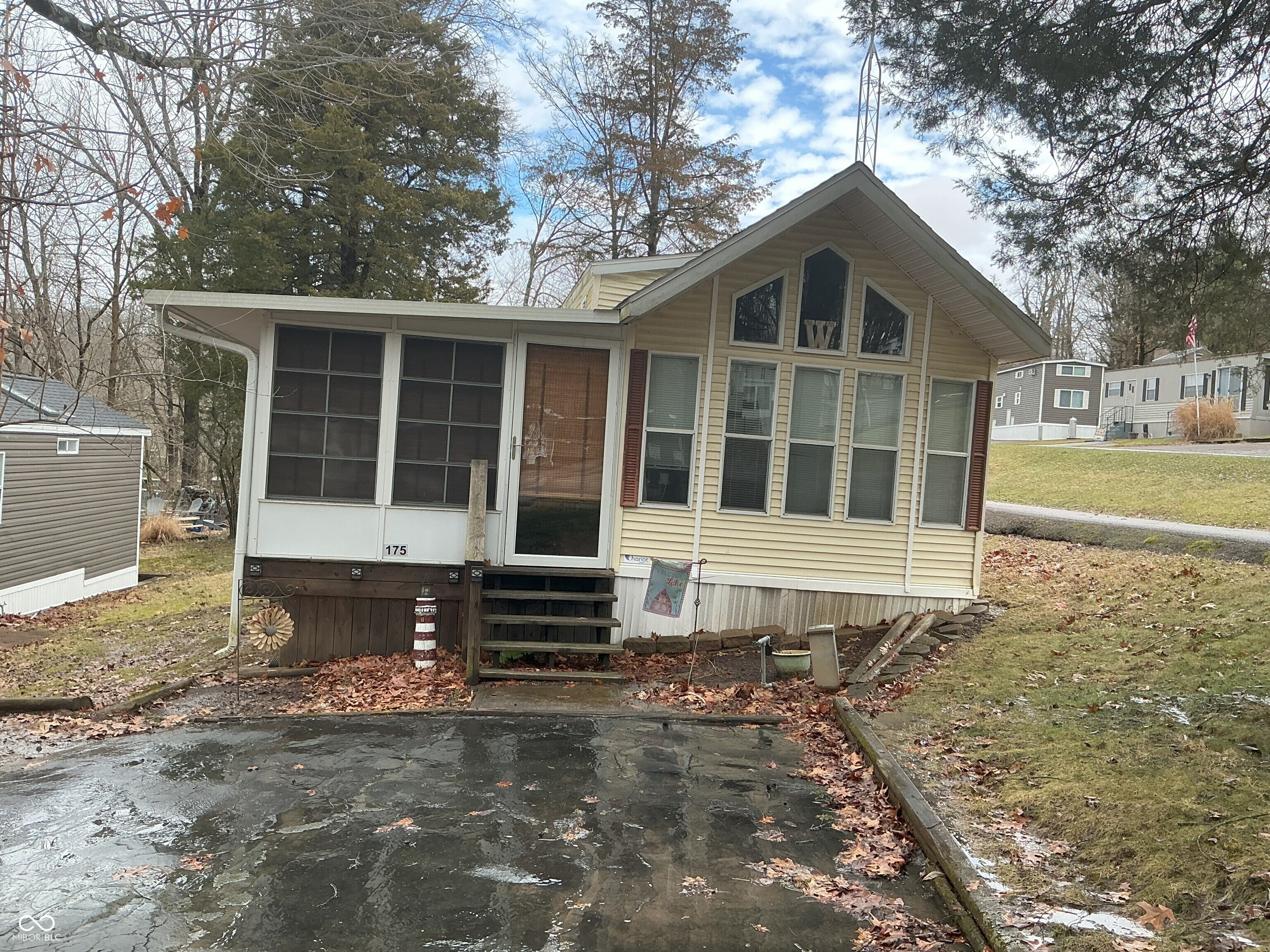 2288 State Rd Old 101