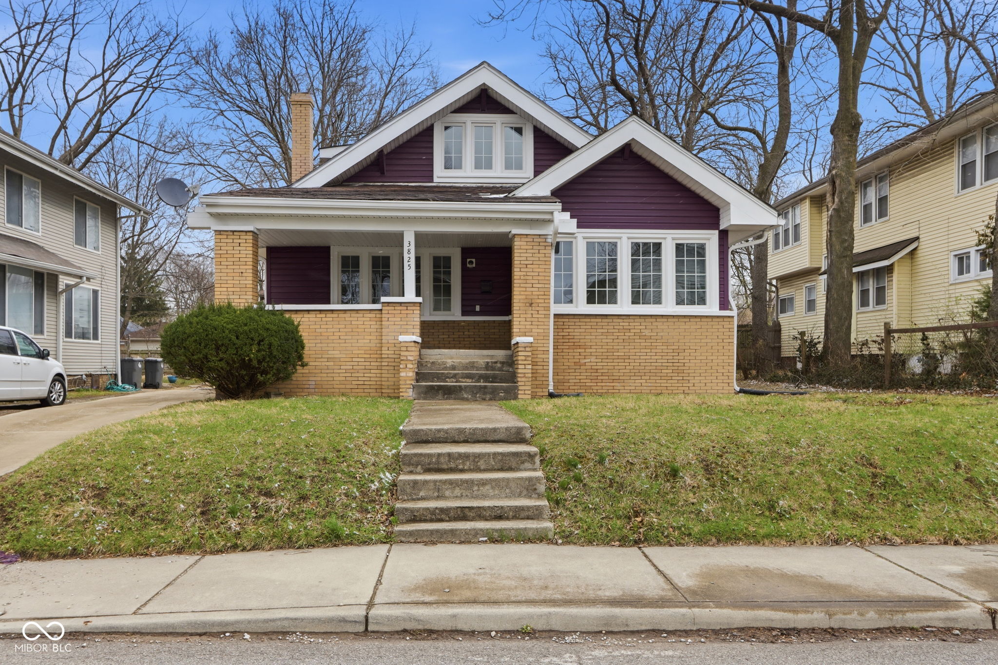 3825 Carrollton Avenue Property Photo 1