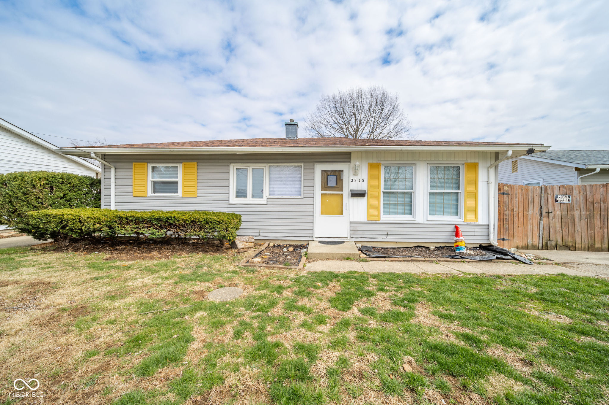 2738 Apache Drive Property Photo 1