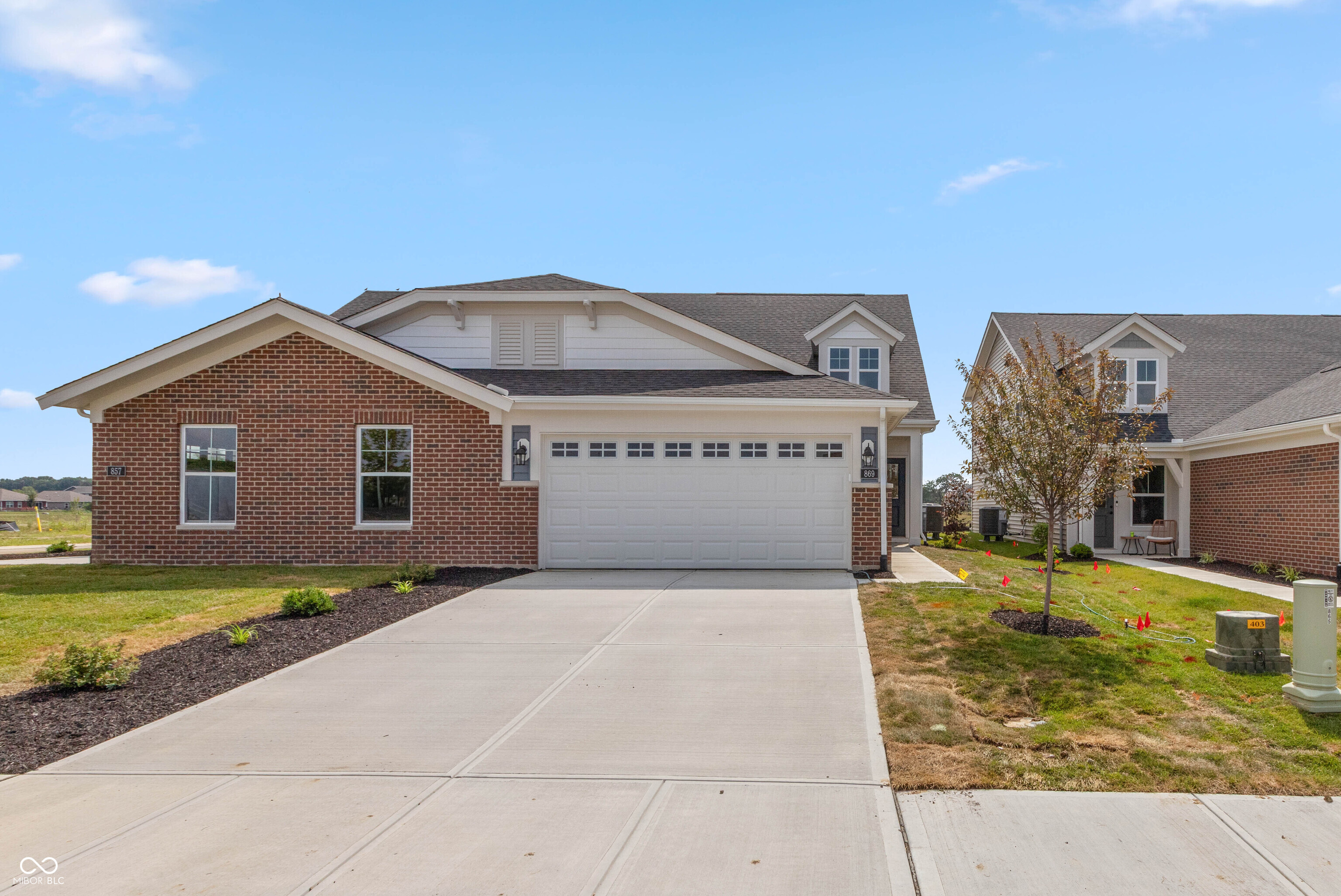 869 Rosebud Lane Property Photo 1