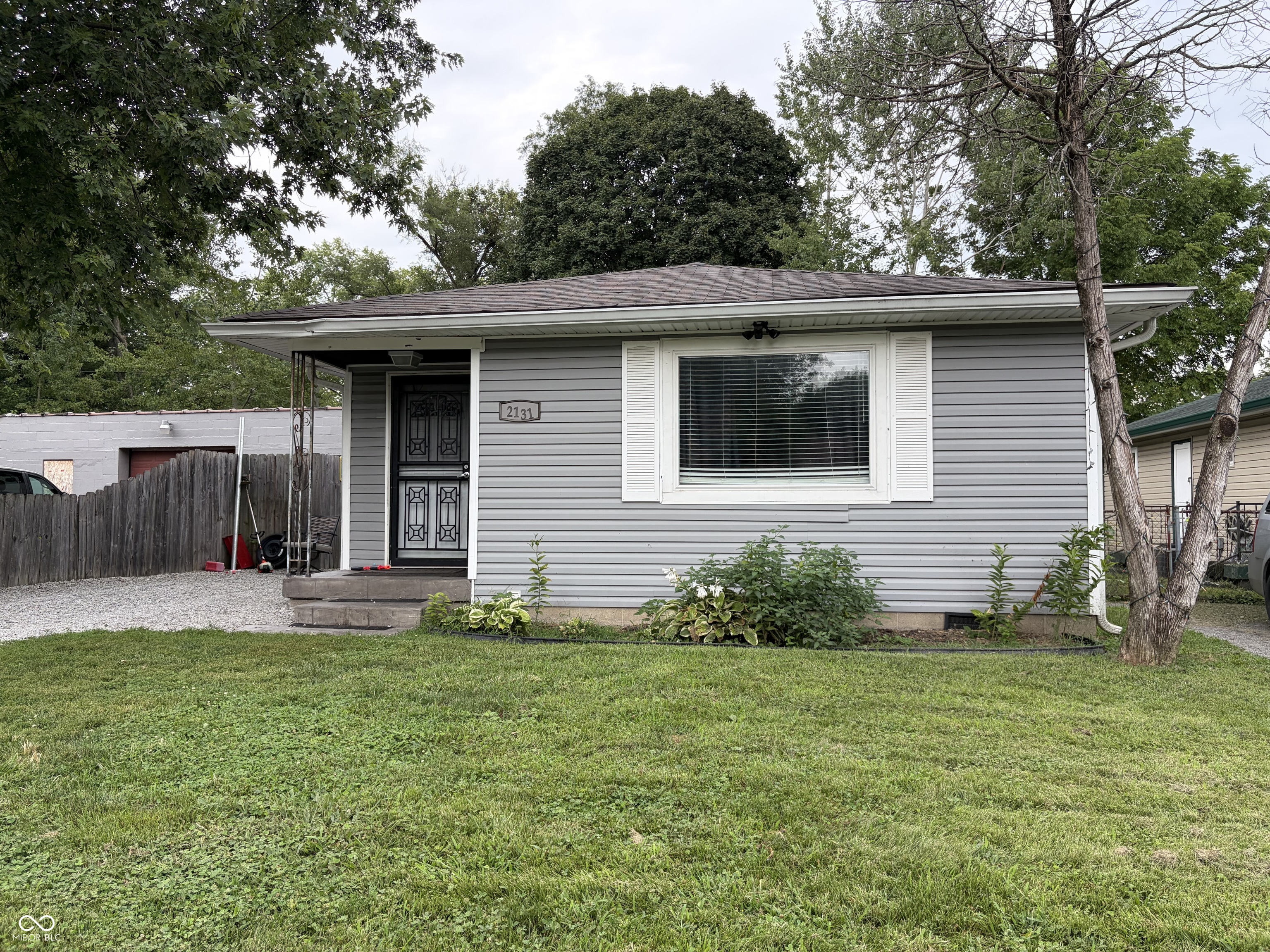 2131 N Spencer Avenue Property Photo 1