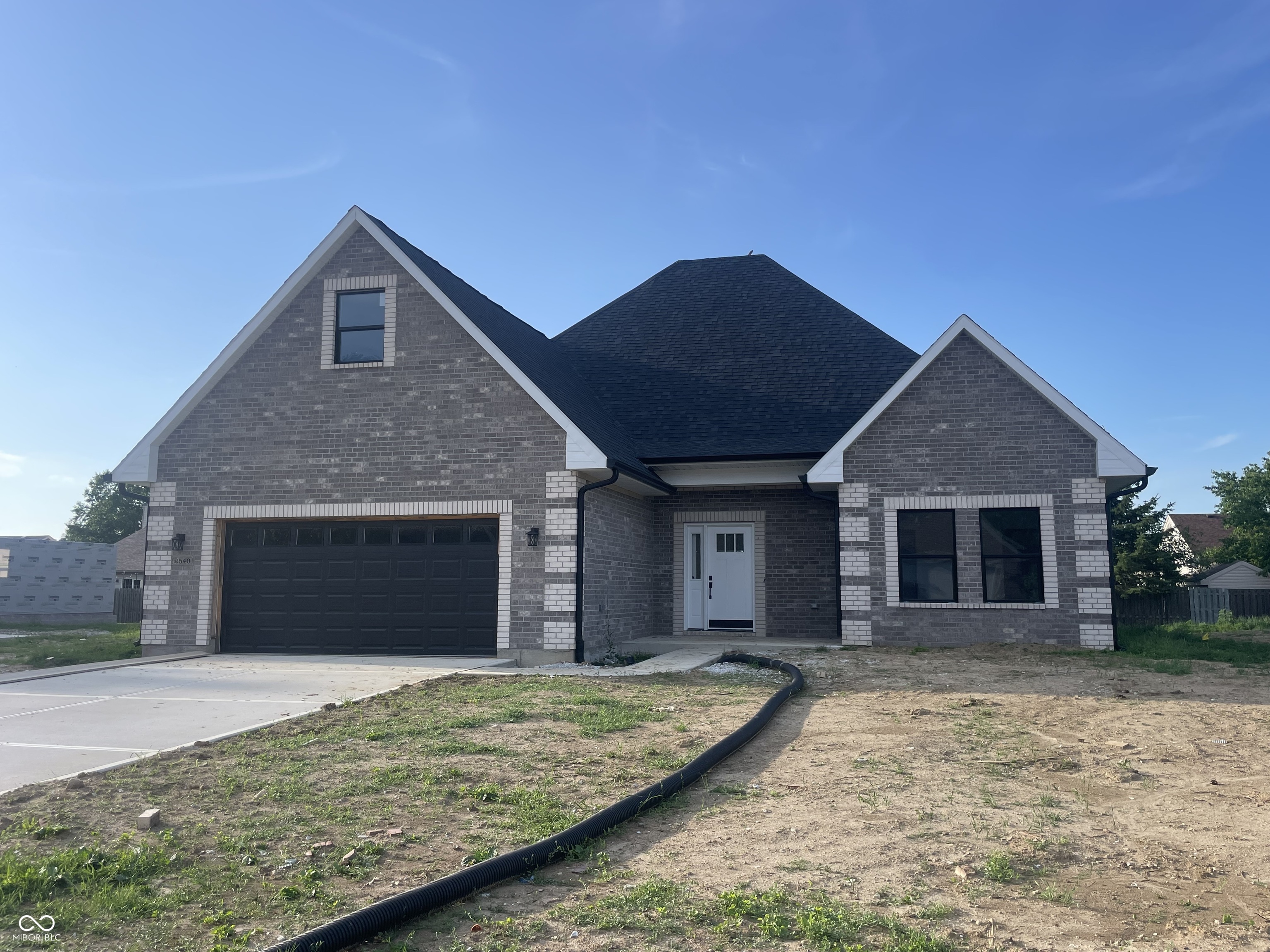 2540 Chrystal Woods Drive Property Photo 1