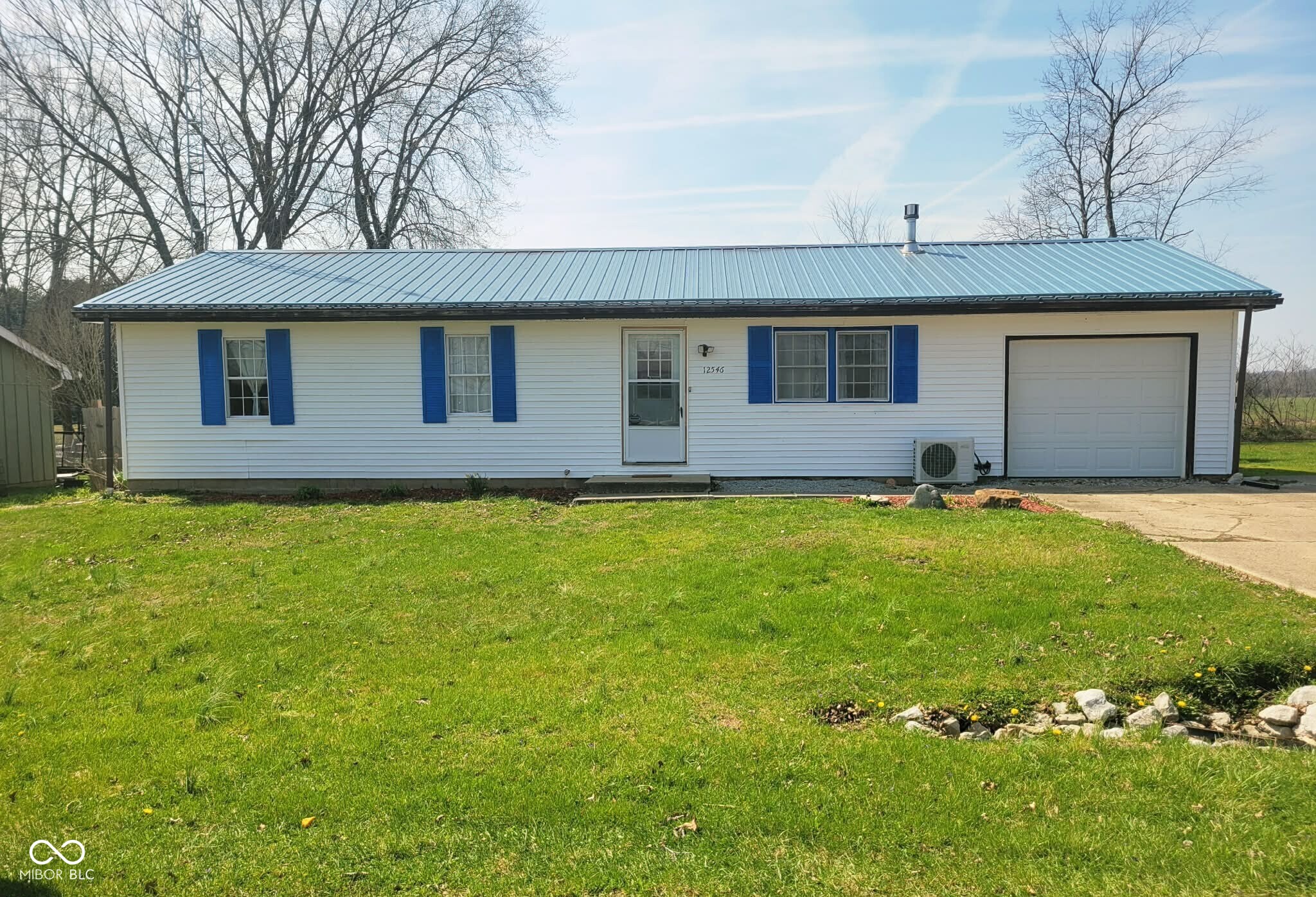 12546 S Hillview Drive Property Photo 1