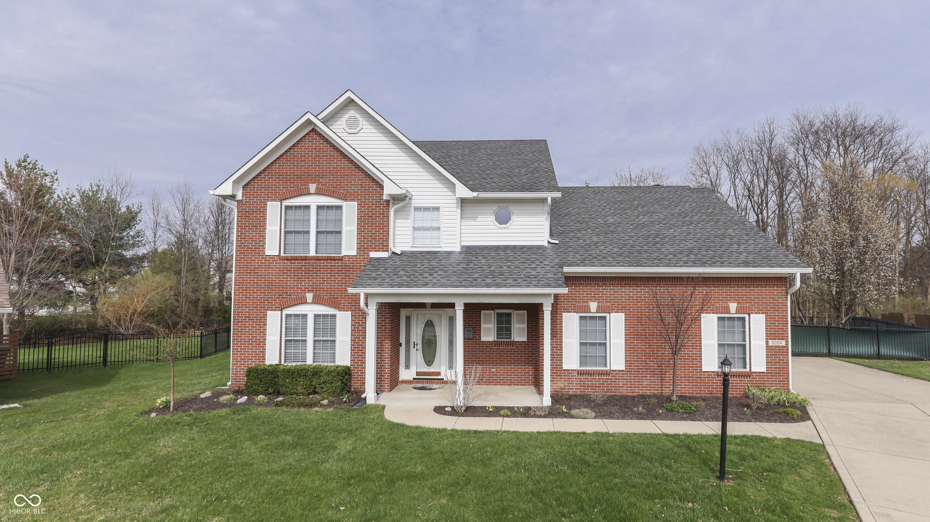 8204 Stoney Bend Circle Property Photo 1