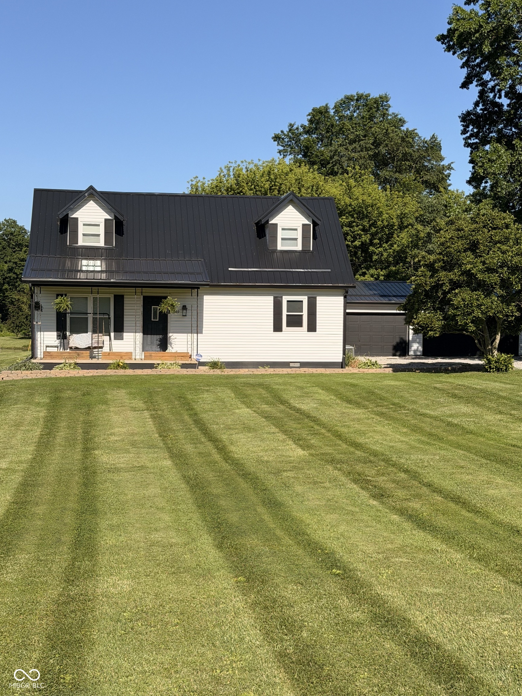 8989 S County Road 825 Property Photo 1