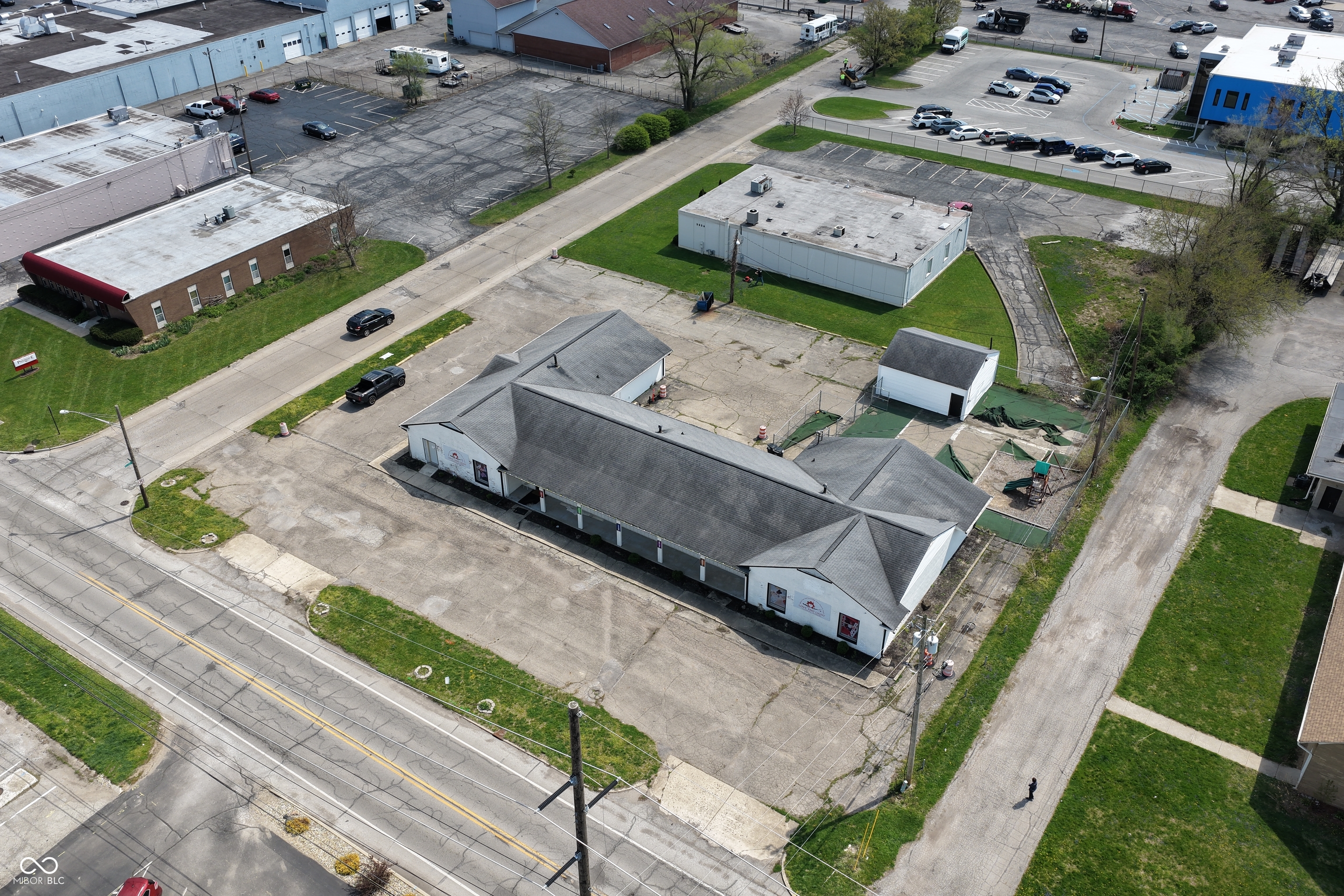 2131 E 54th Street Property Photo 1