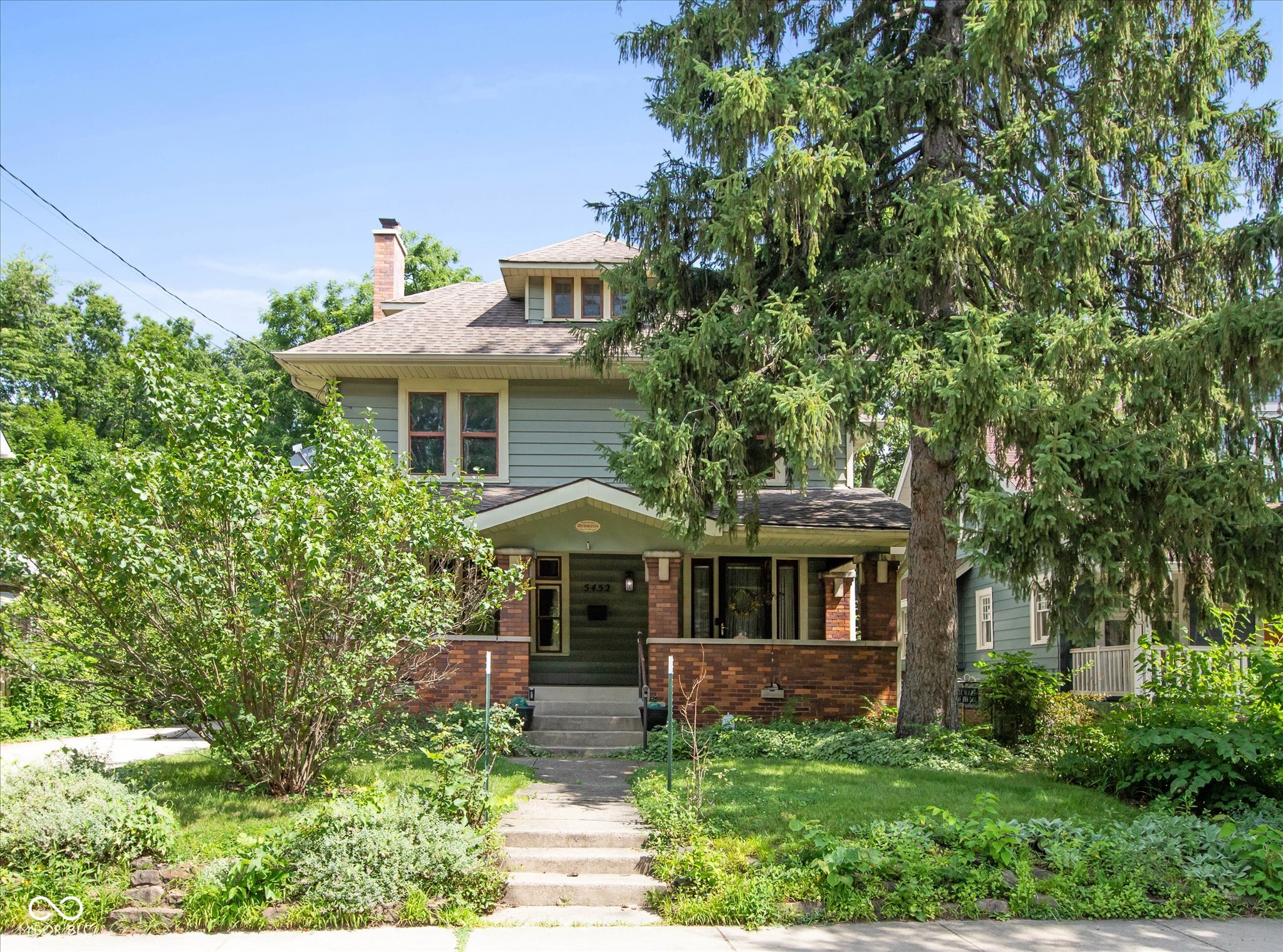 5452 University Avenue Property Photo 1