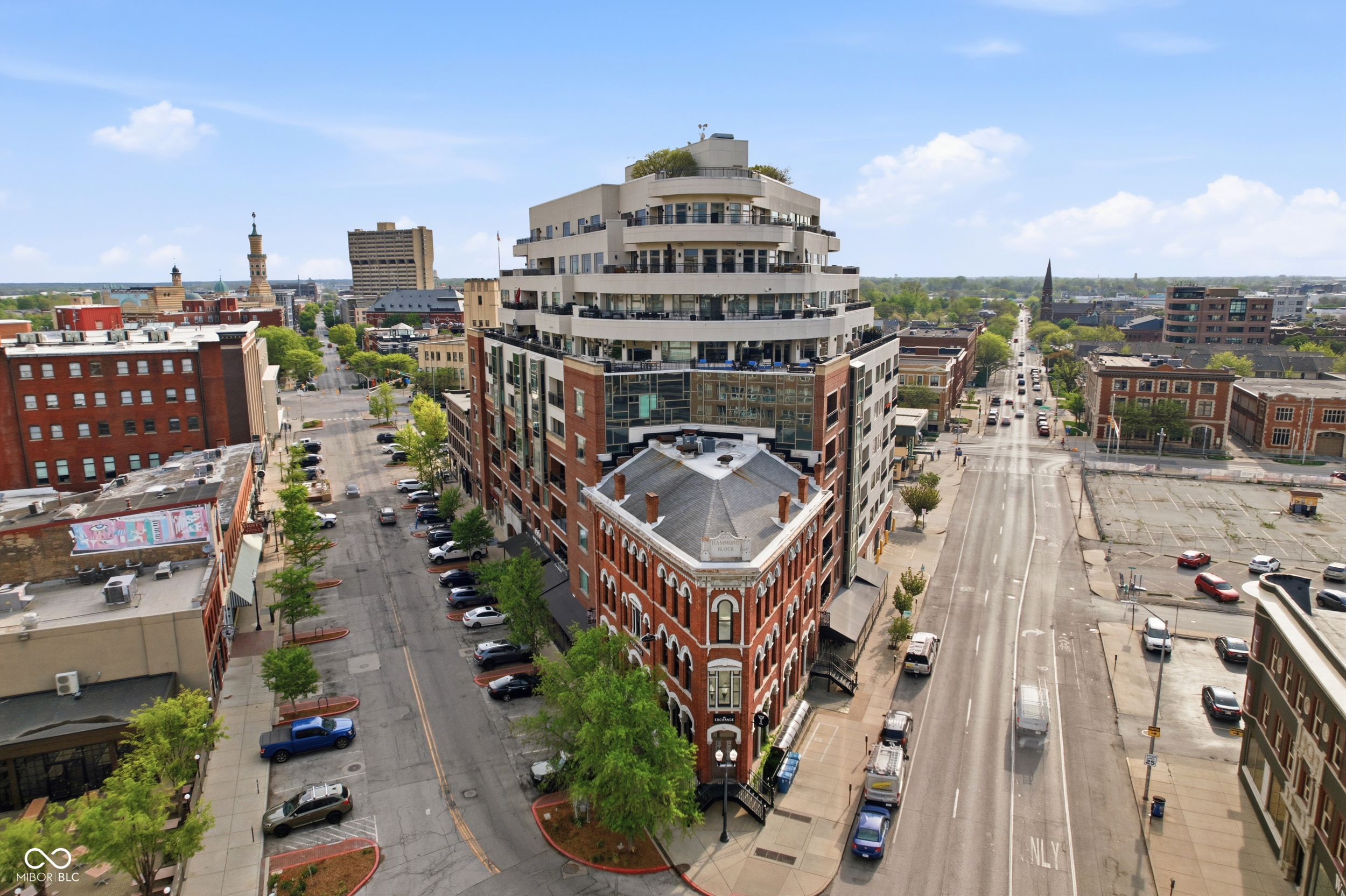 333 Massachusetts Avenue Unit 303 Property Photo 1