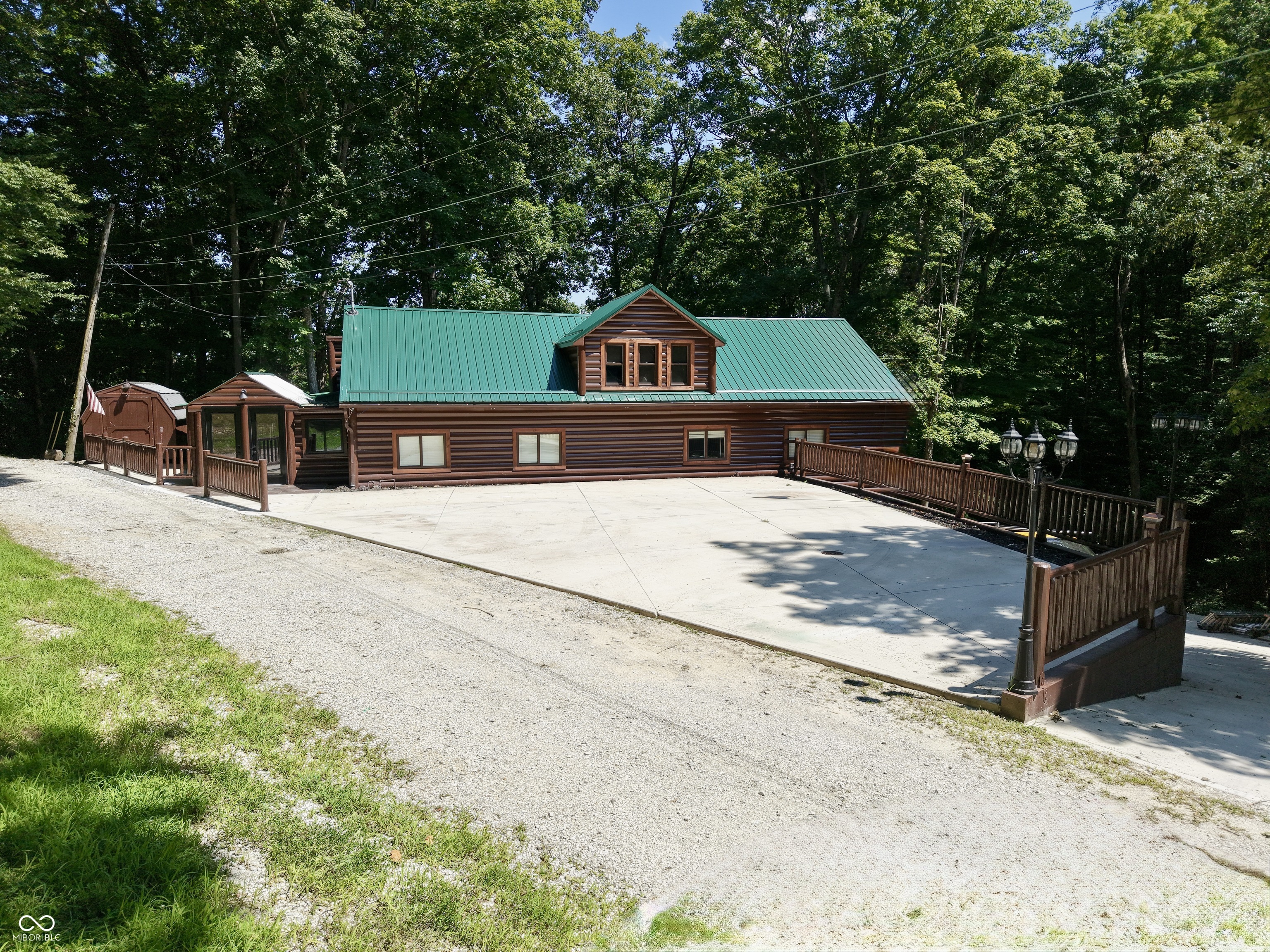 5280 S Macadam Drive Property Photo 1