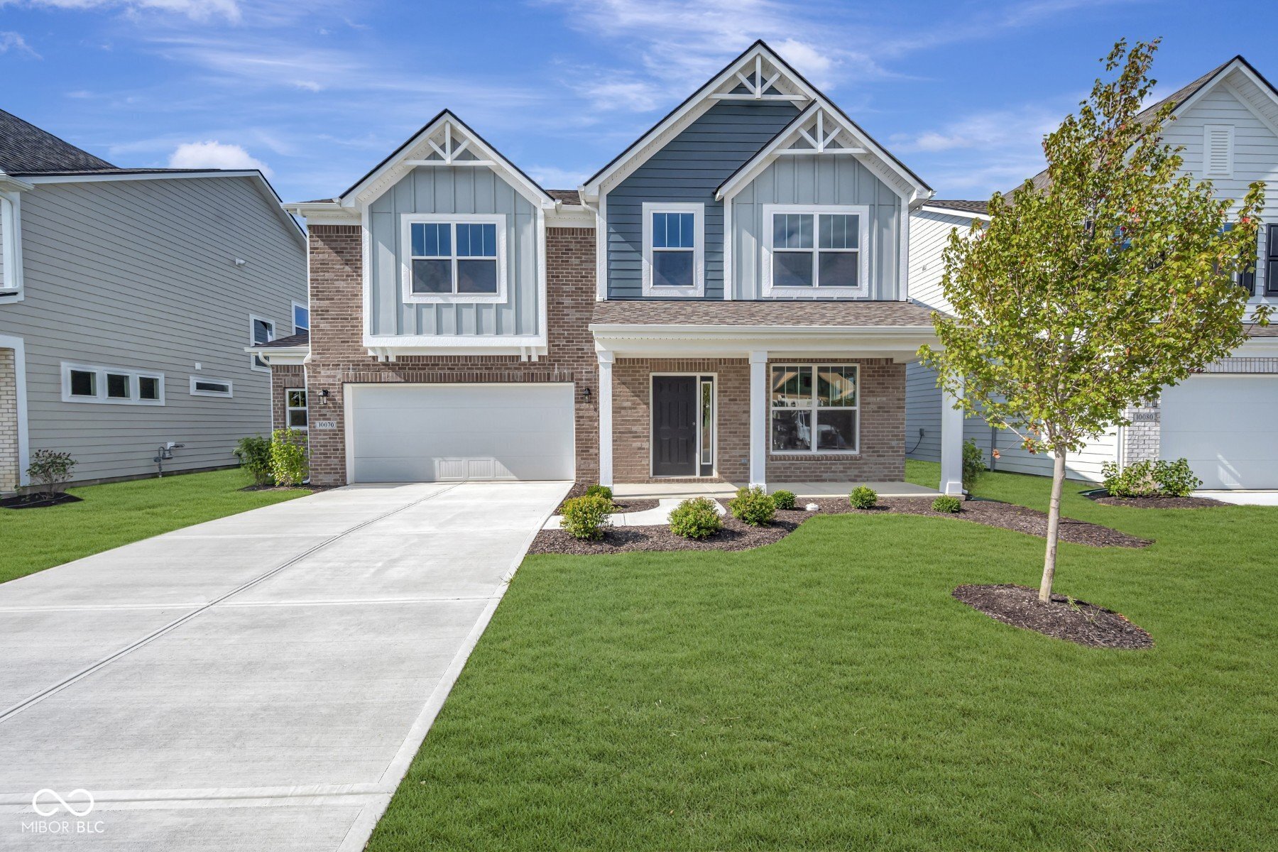 10070 Branson Landing Drive Property Photo 1