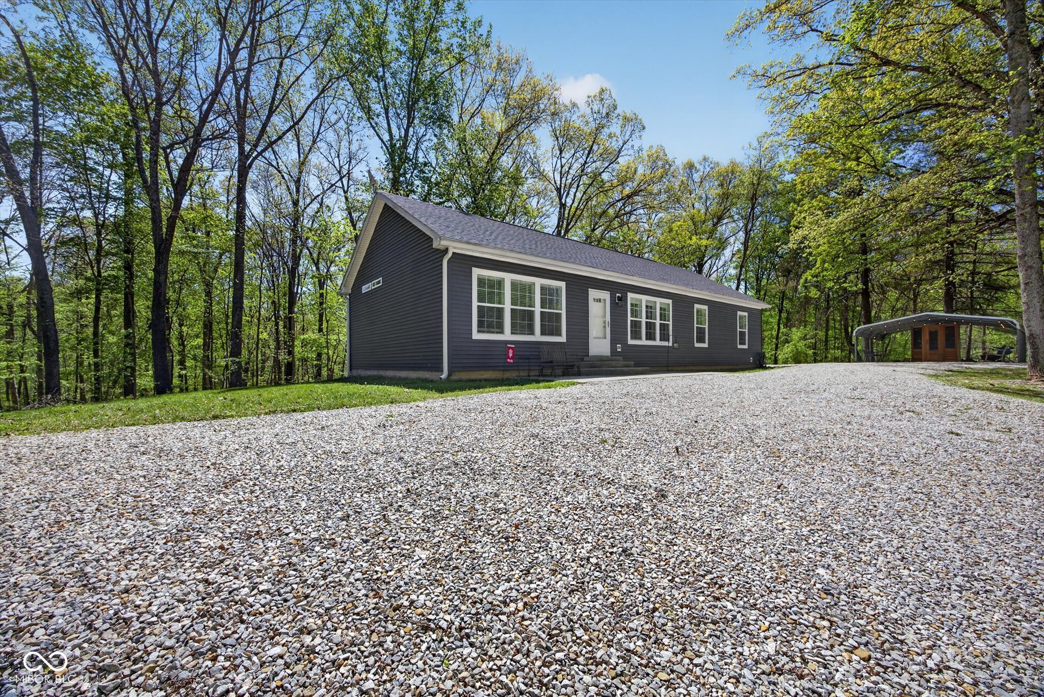9451 S Chapel Hill Road