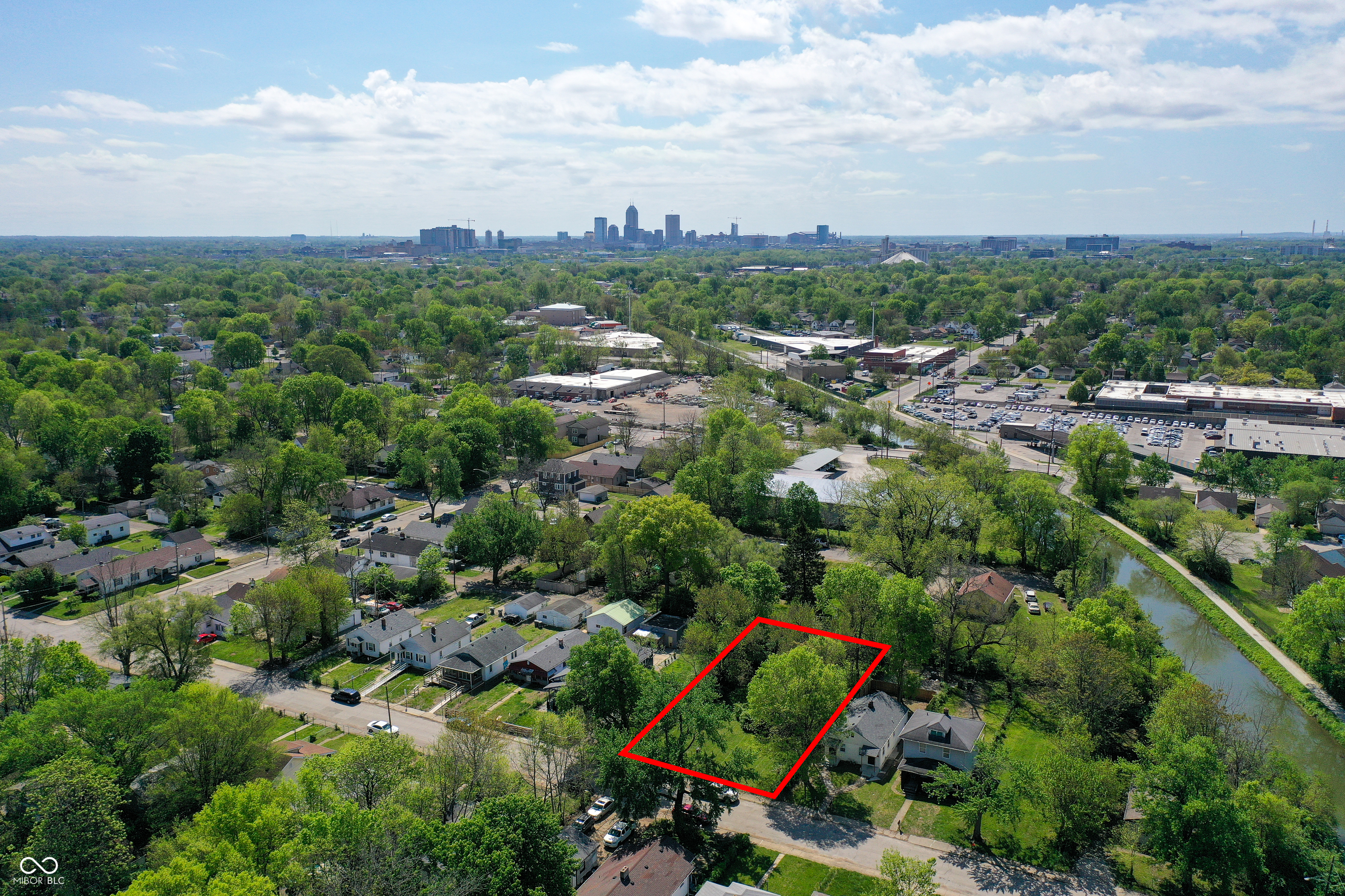 1437 Congress Avenue Property Photo 1