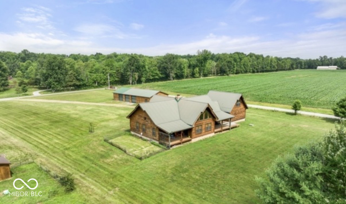 4210 S County Road 400 Property Photo 1
