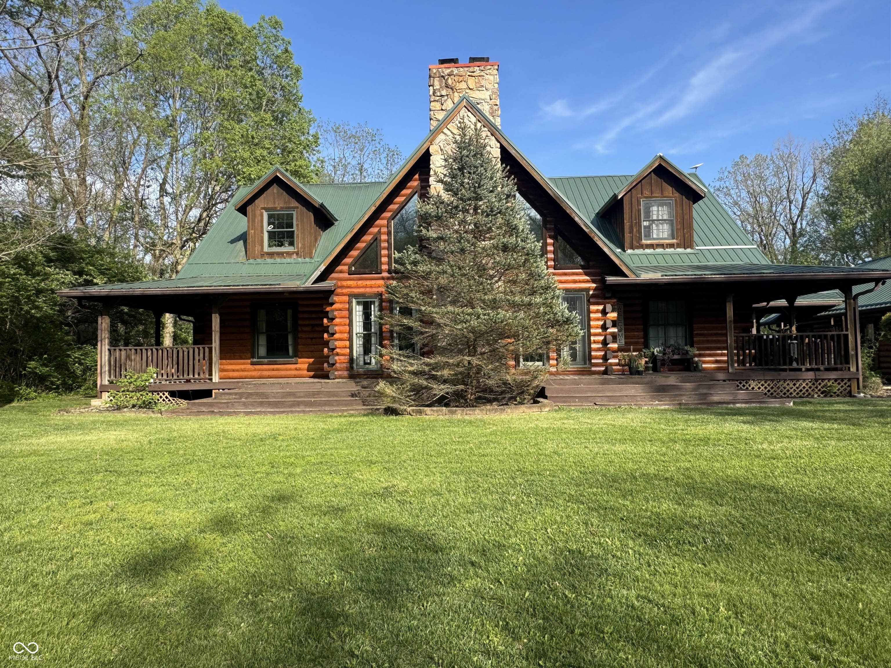 13500 N Summerhill Drive Property Photo 1