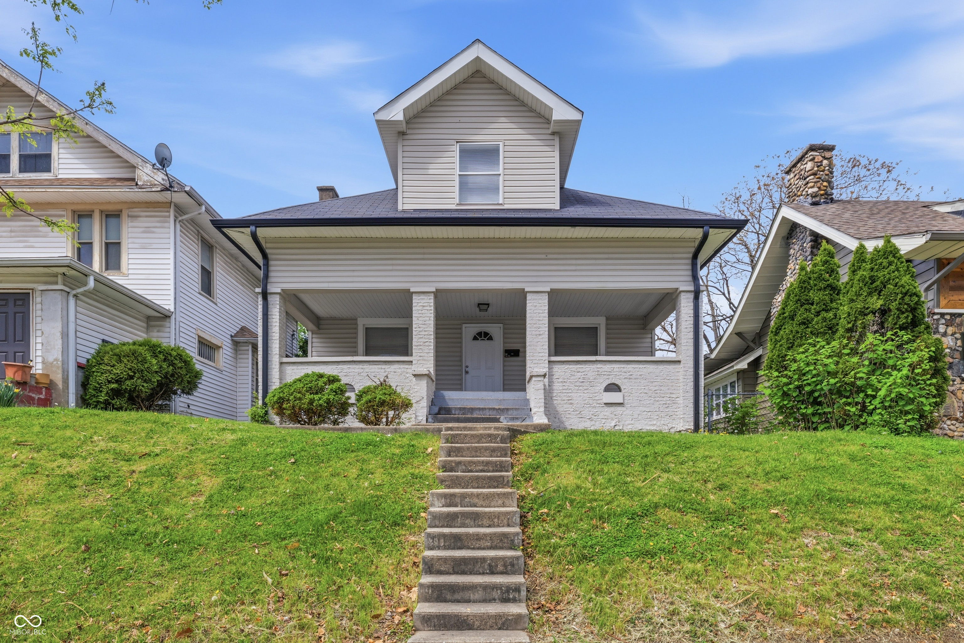 3844 Graceland Avenue