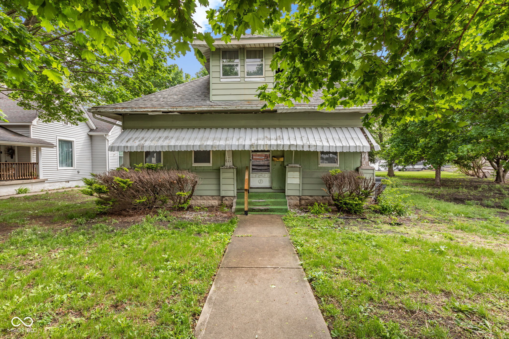 611 N Main Street Property Photo 1