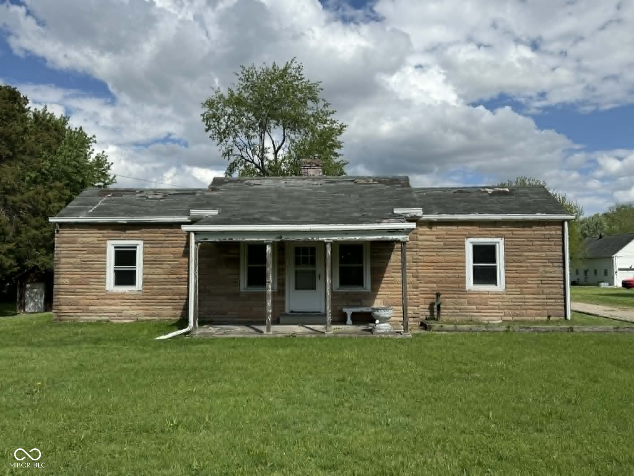 129 Bridgeport Road Property Photo 1