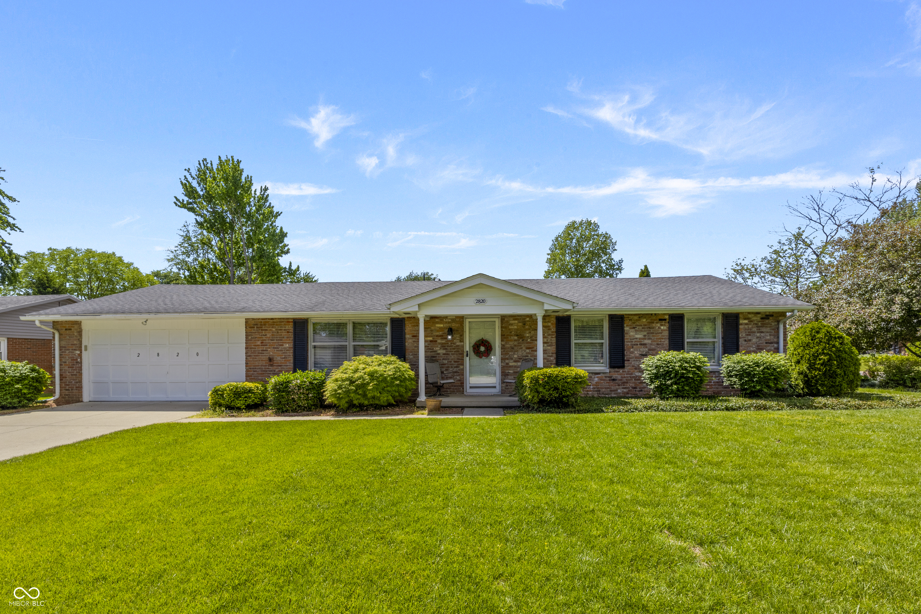 2820 Wedgewood Drive Property Photo 1