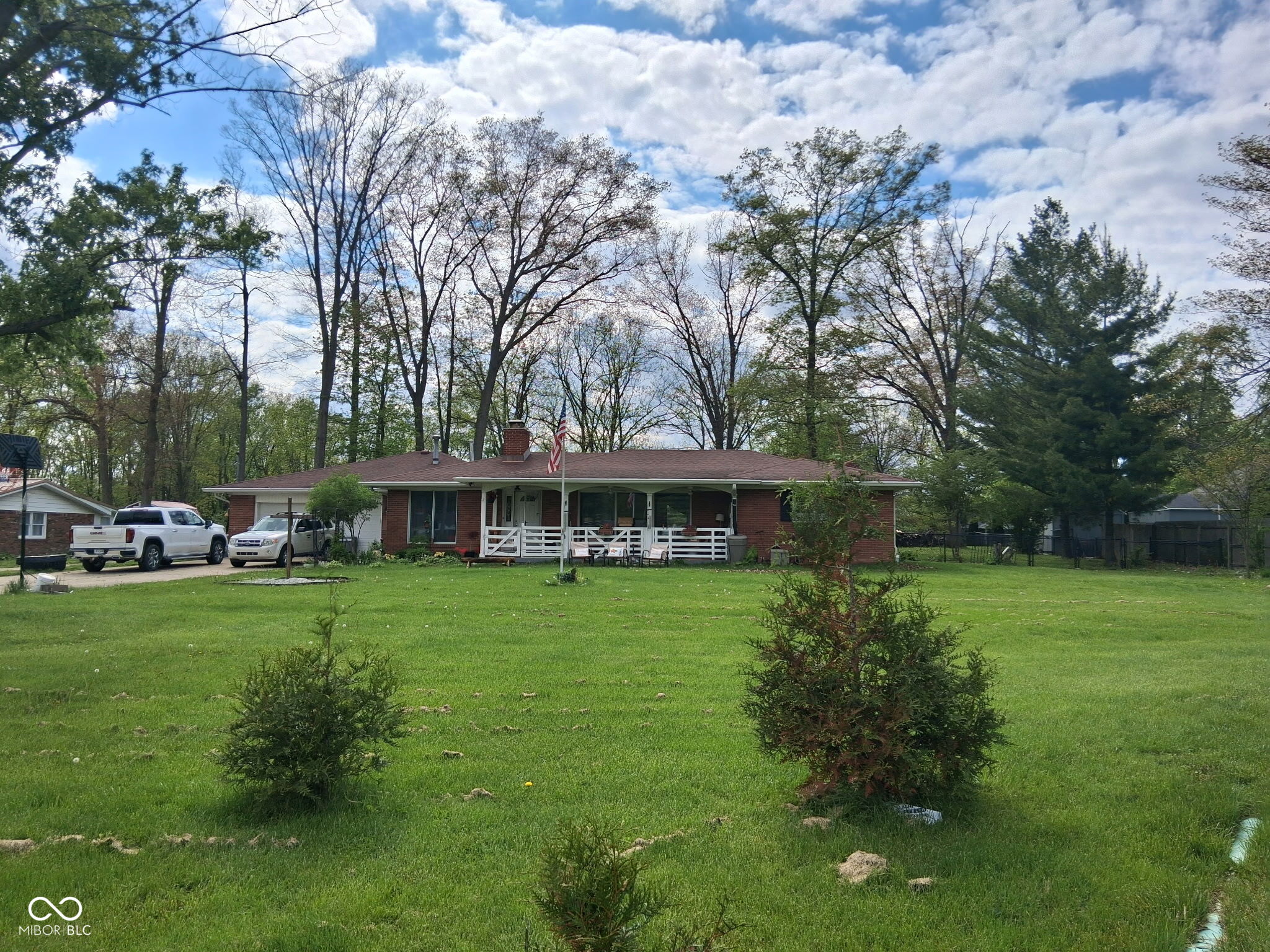 27 N Scatterfield Road Property Photo 1