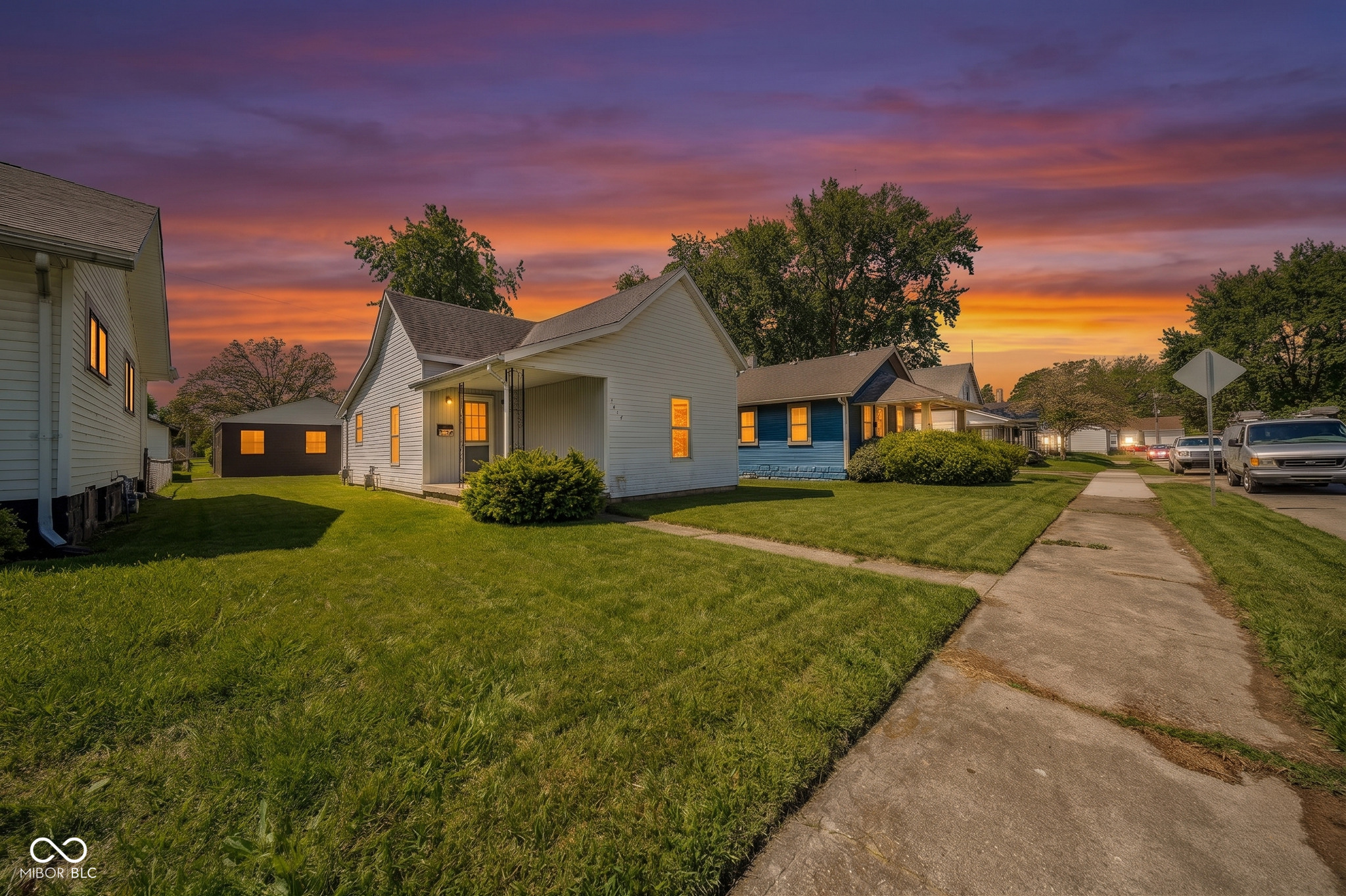 1433 W 5th Street Property Photo 1