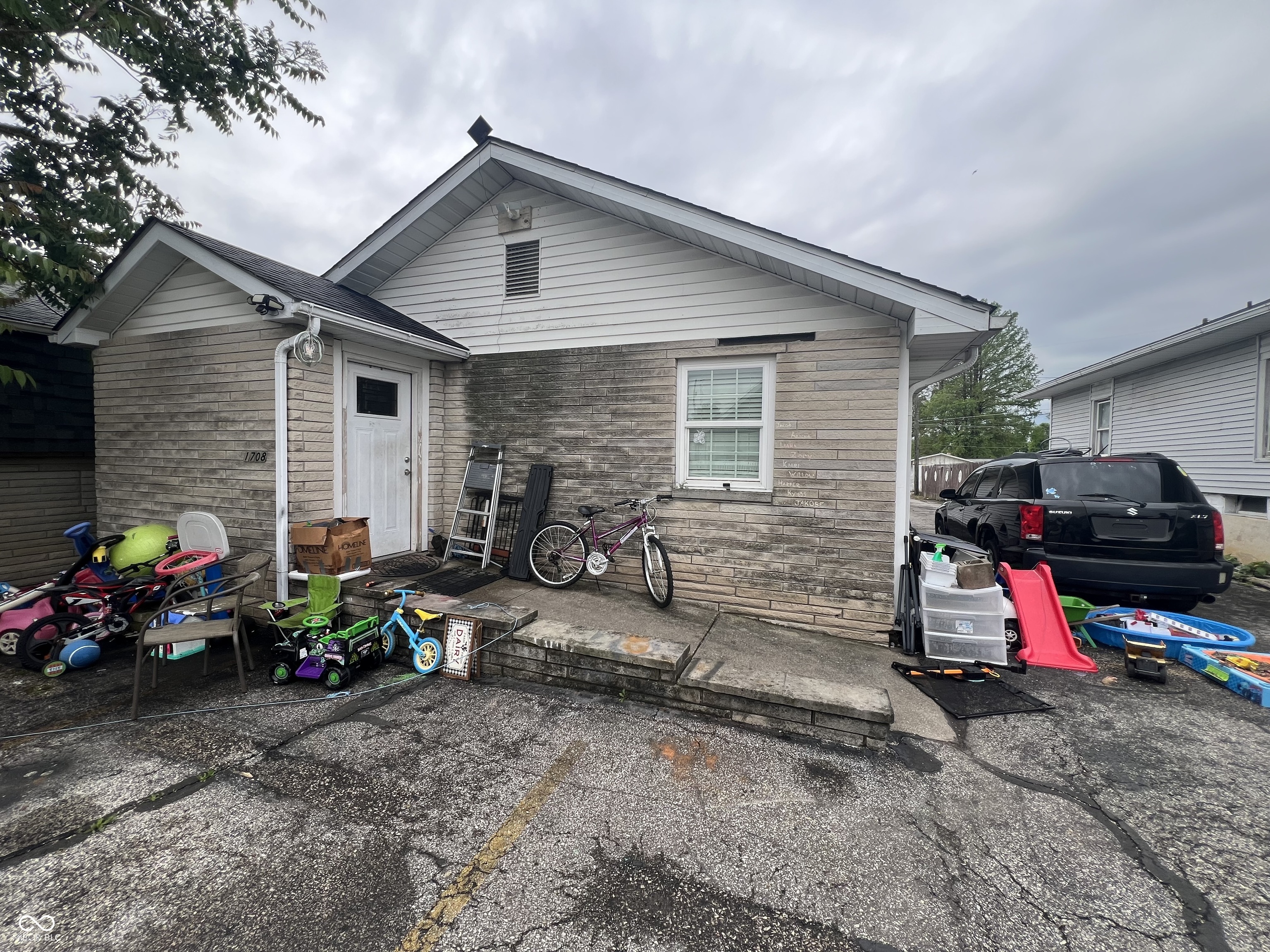 1708 24th Street Property Photo 1
