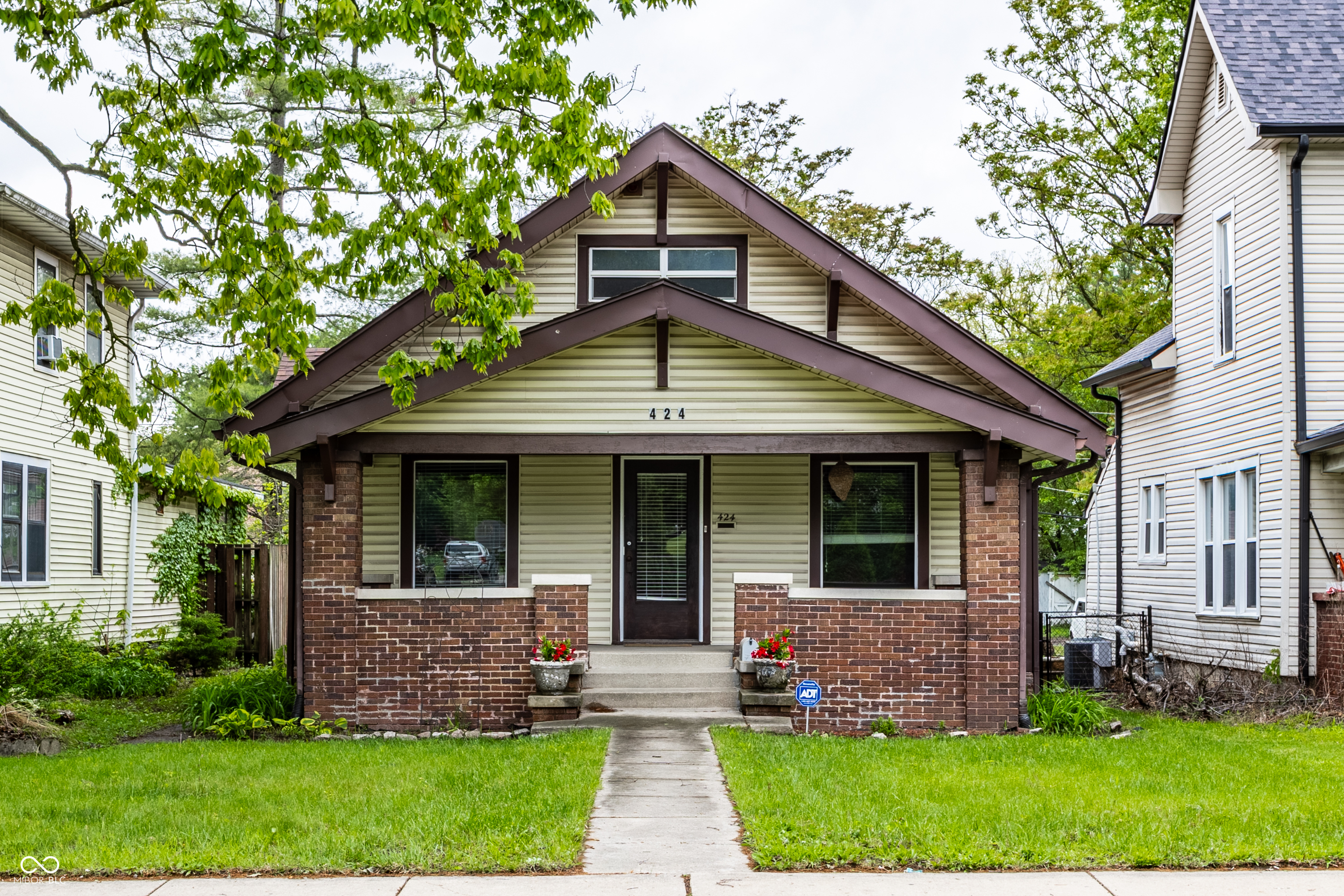 424 N Emerson Avenue Property Photo 1