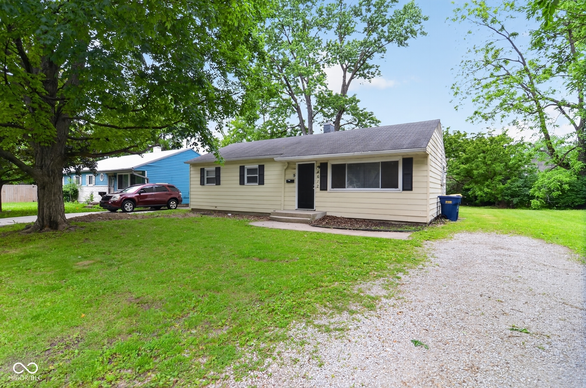 4612 N Kercheval Drive Property Photo 1