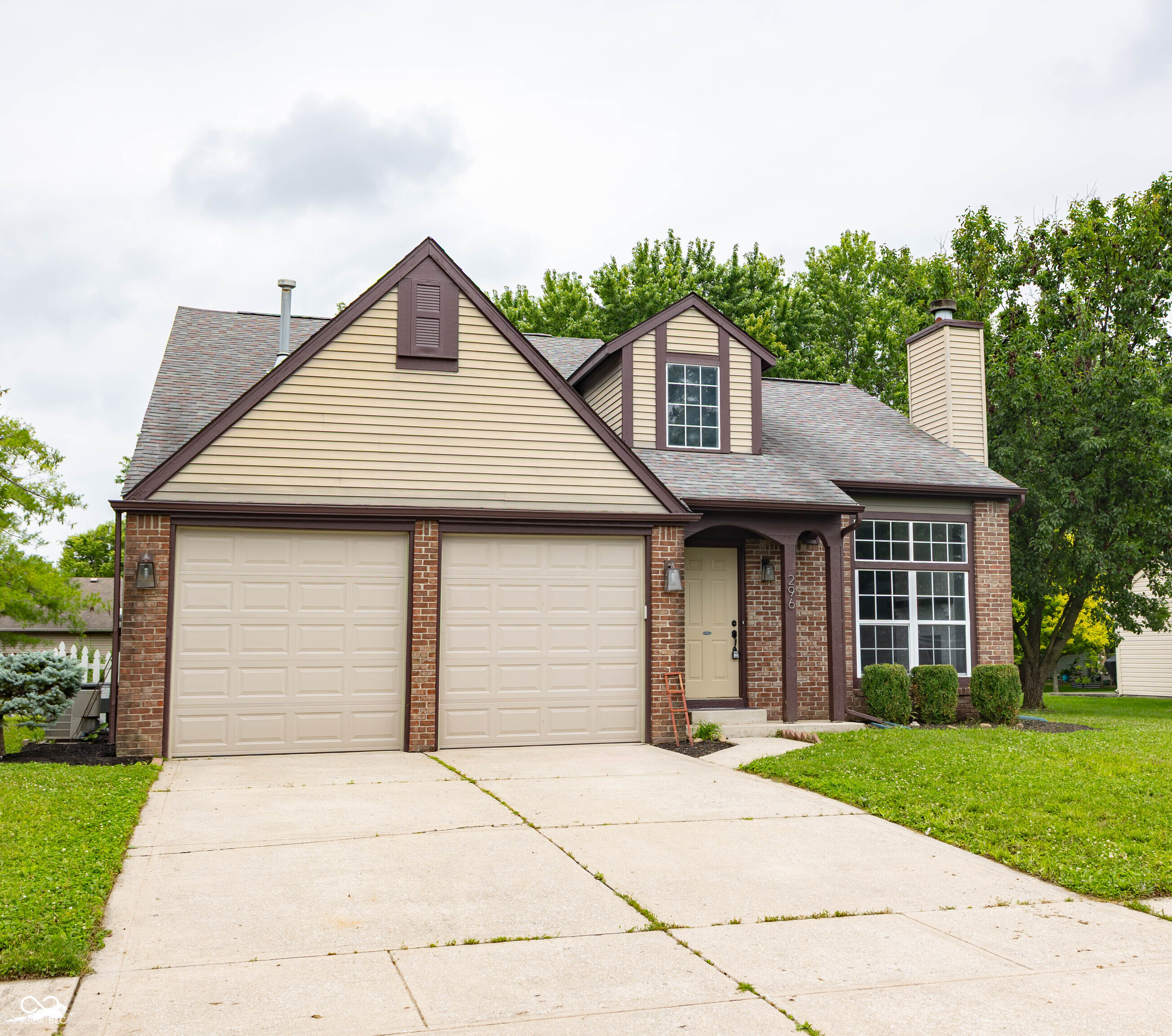 296 Watercrest Way