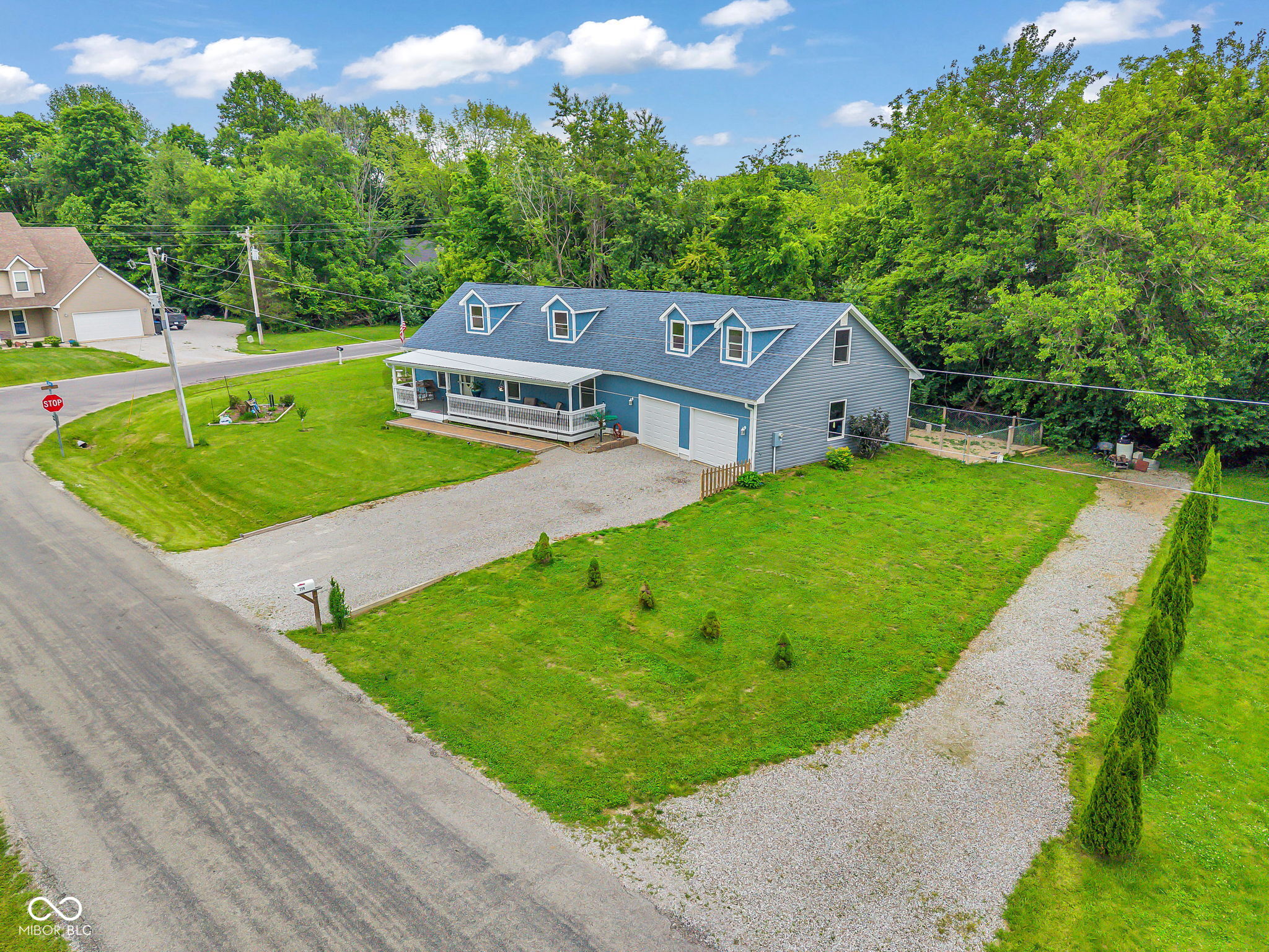 259 Jefferson Valley Property Photo 1
