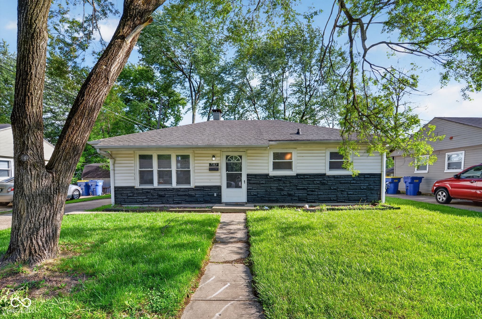 7383 E 53rd Street Property Photo 1