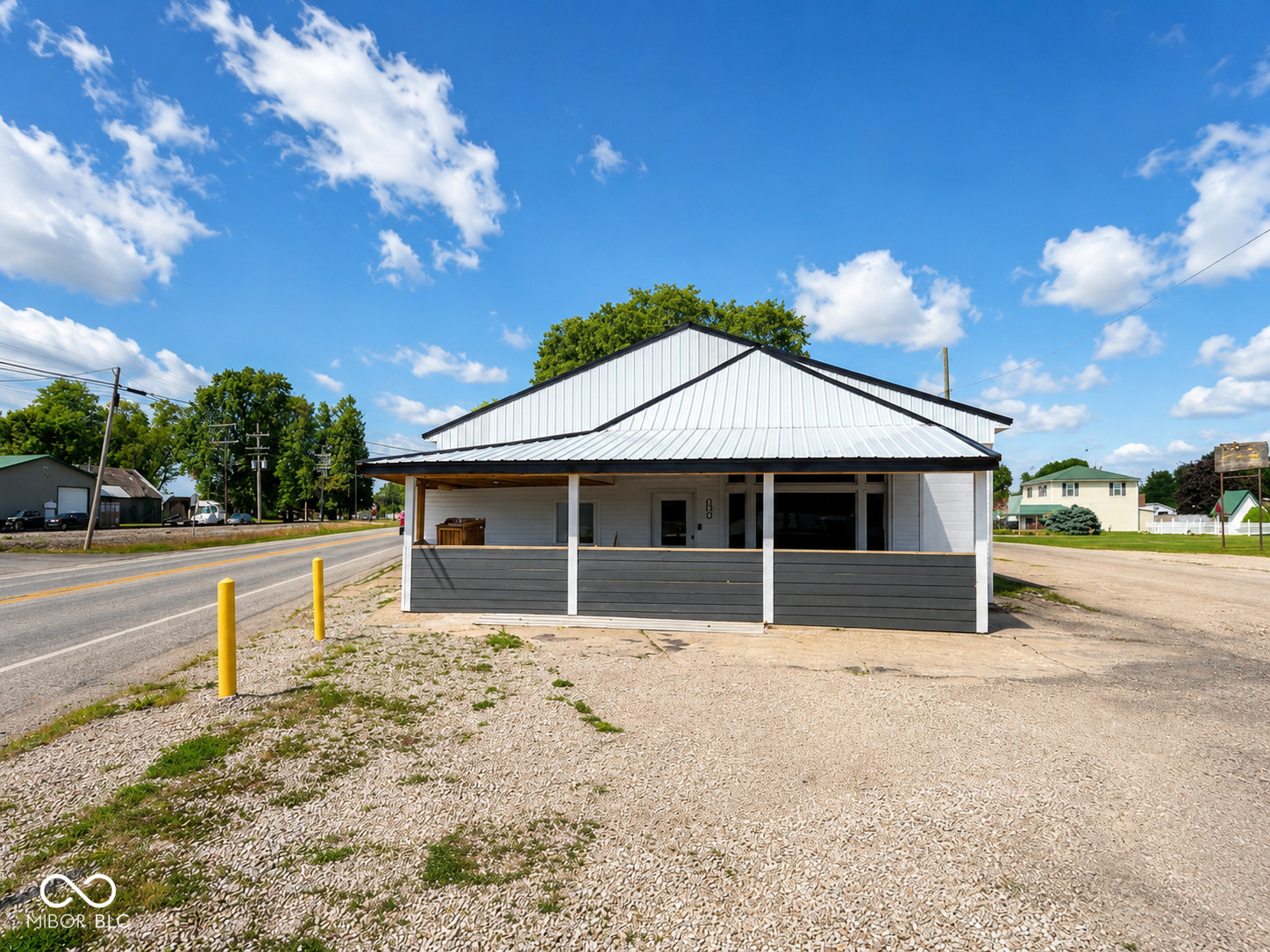 2138 S State Road 67 Property Photo 1