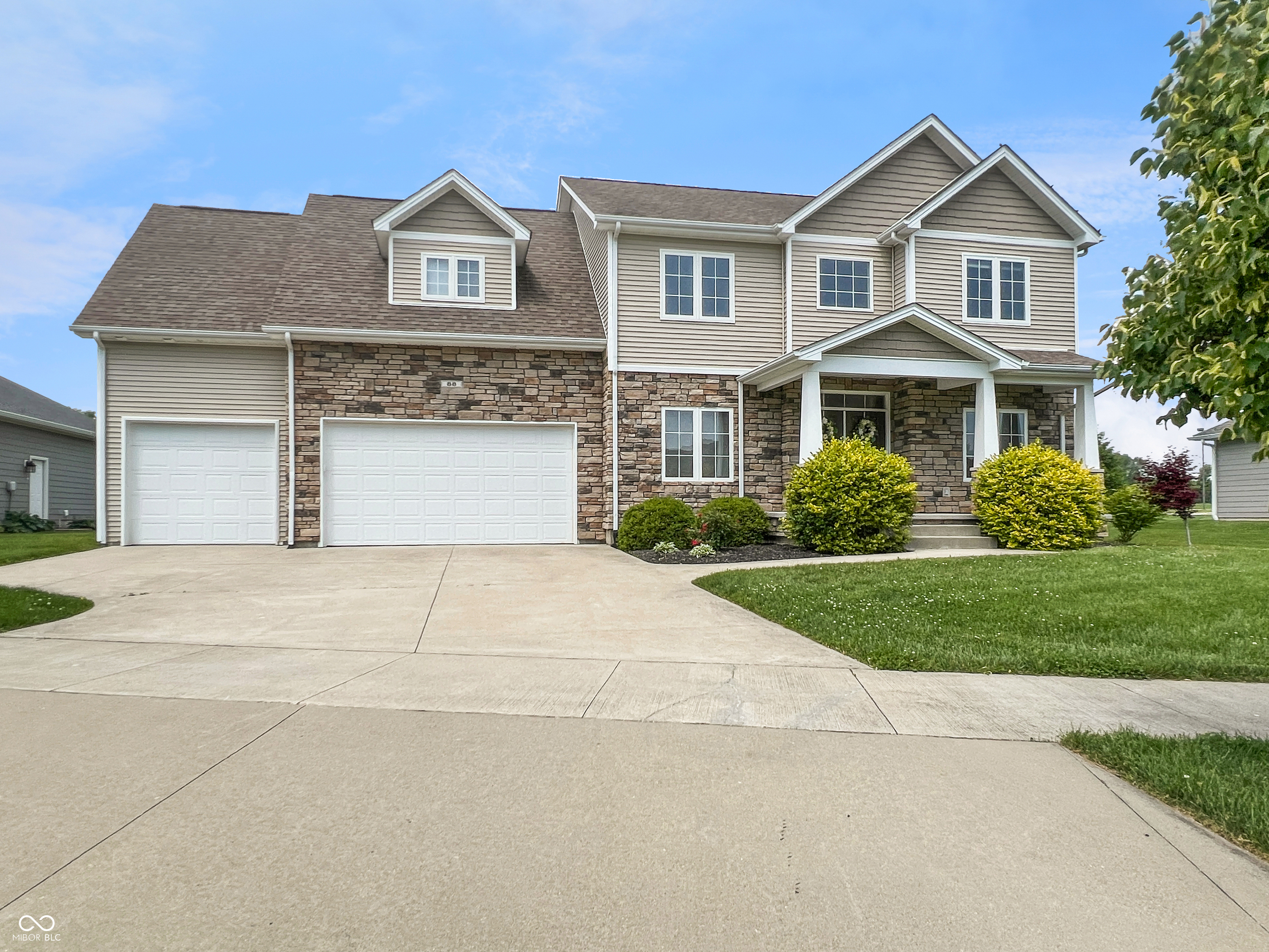 88 Westbrook Court Property Photo 1