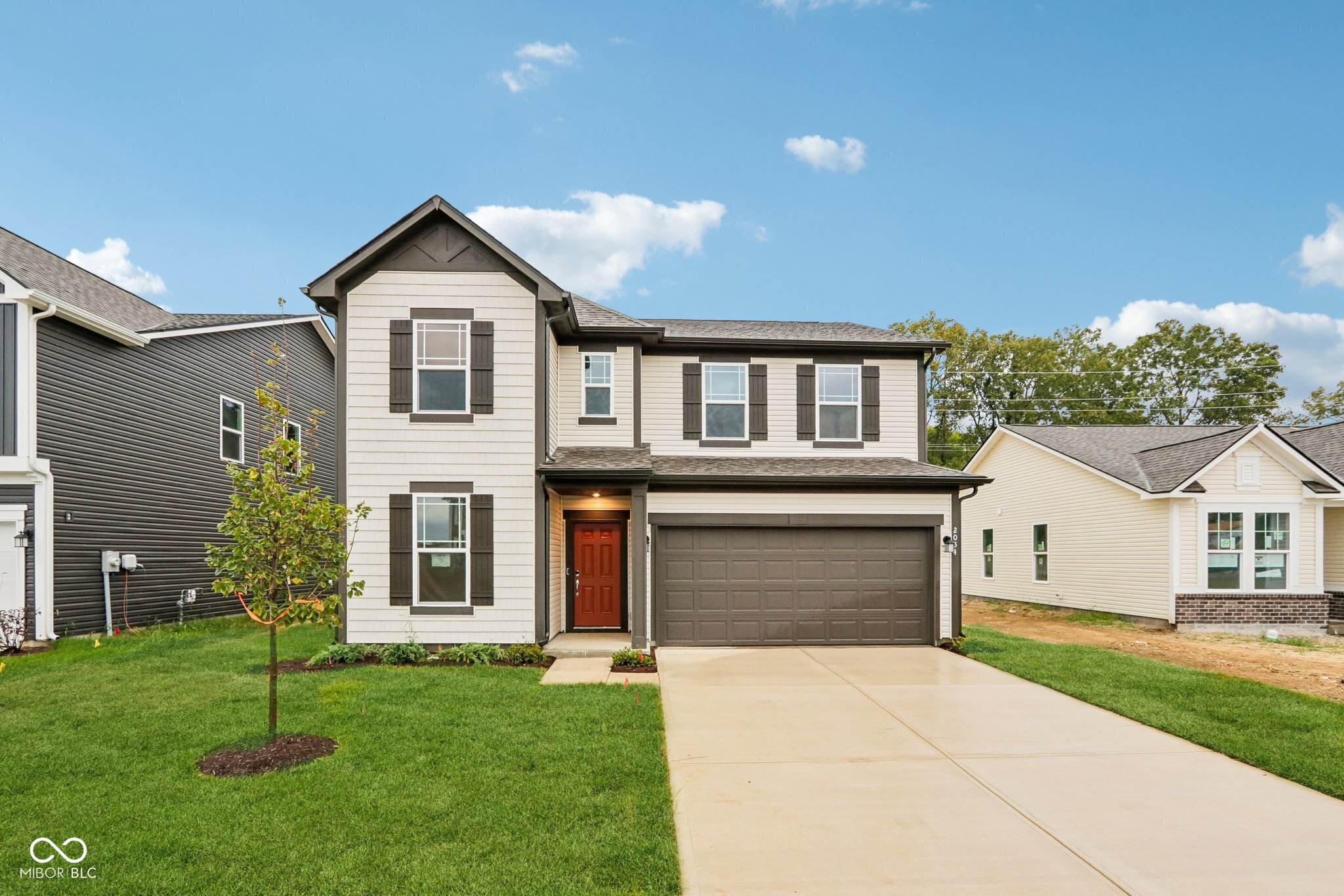 2054 Black Oak Drive Property Photo 1