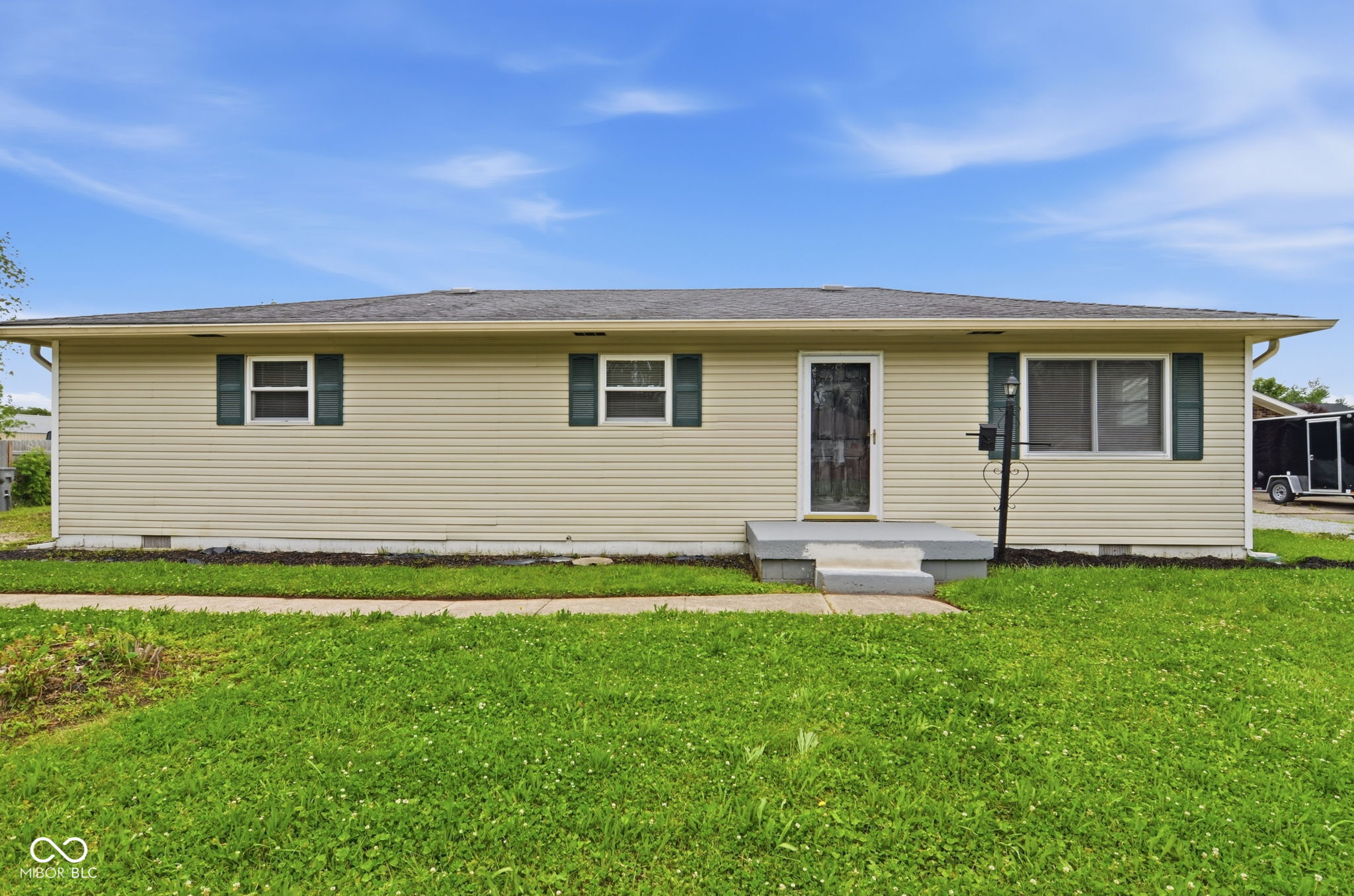 2015 Monroe Street Property Photo 1