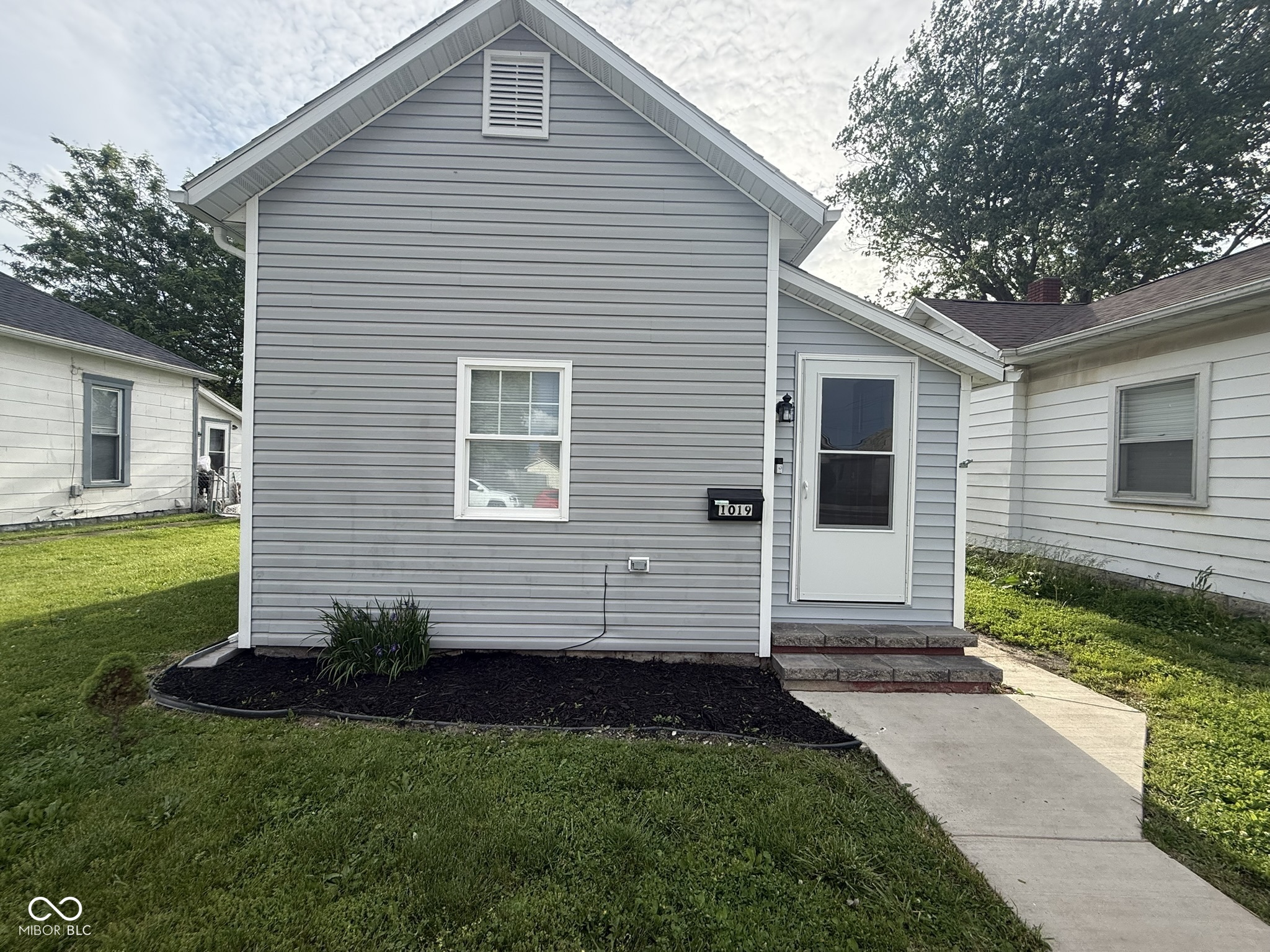 1019 S Jay Street Property Photo 1