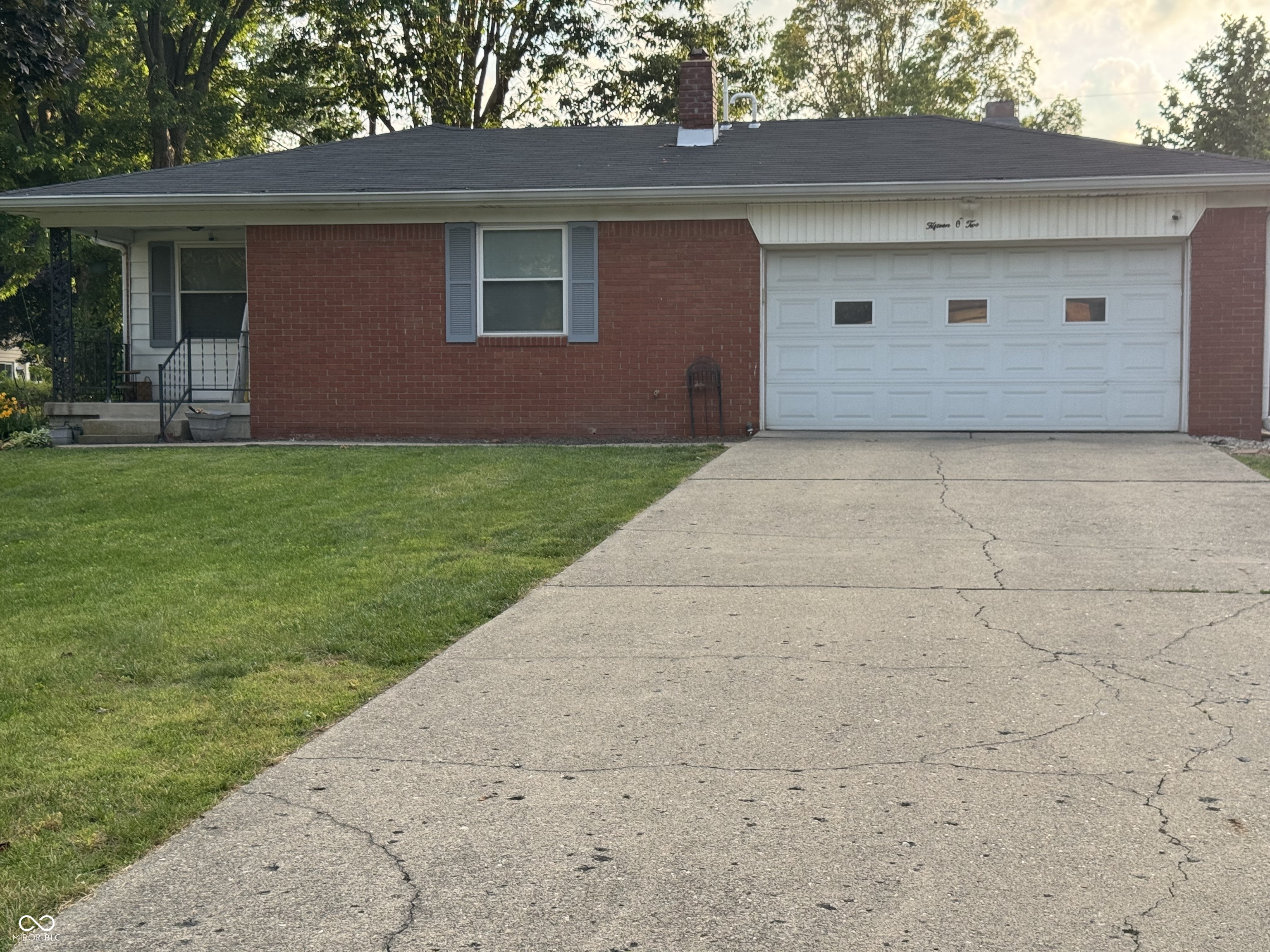 1502 N Dukane Way Property Photo 1