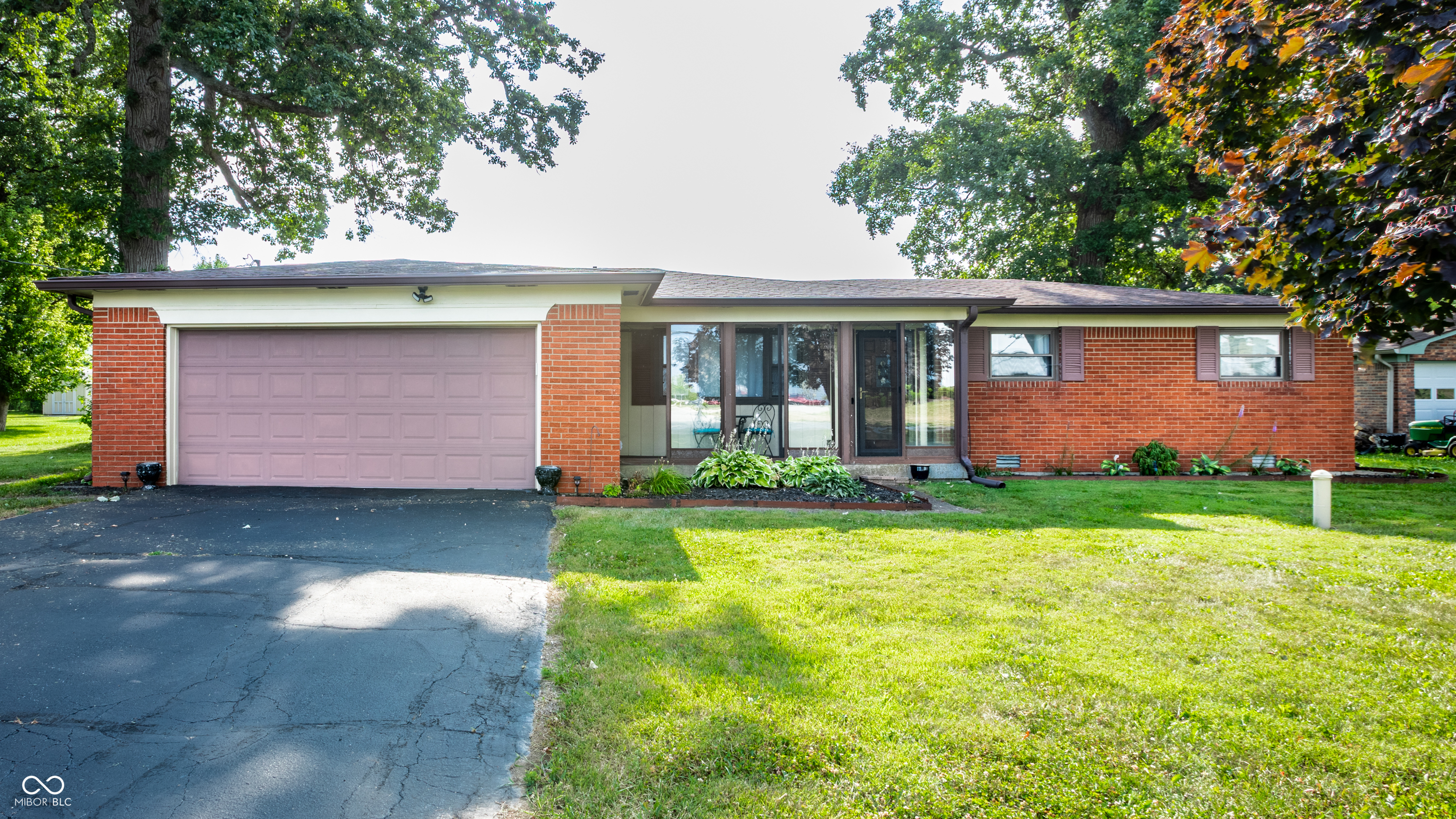 4525 N County Road 1000 Property Photo 1