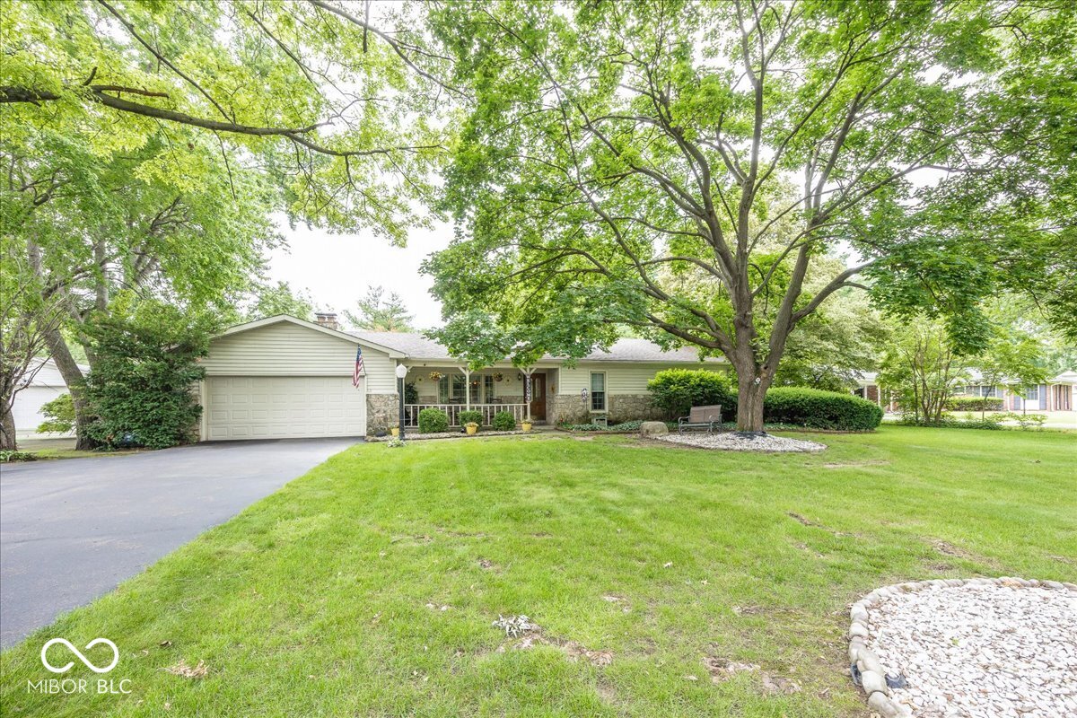 11520 Timberlane Drive Property Photo 1