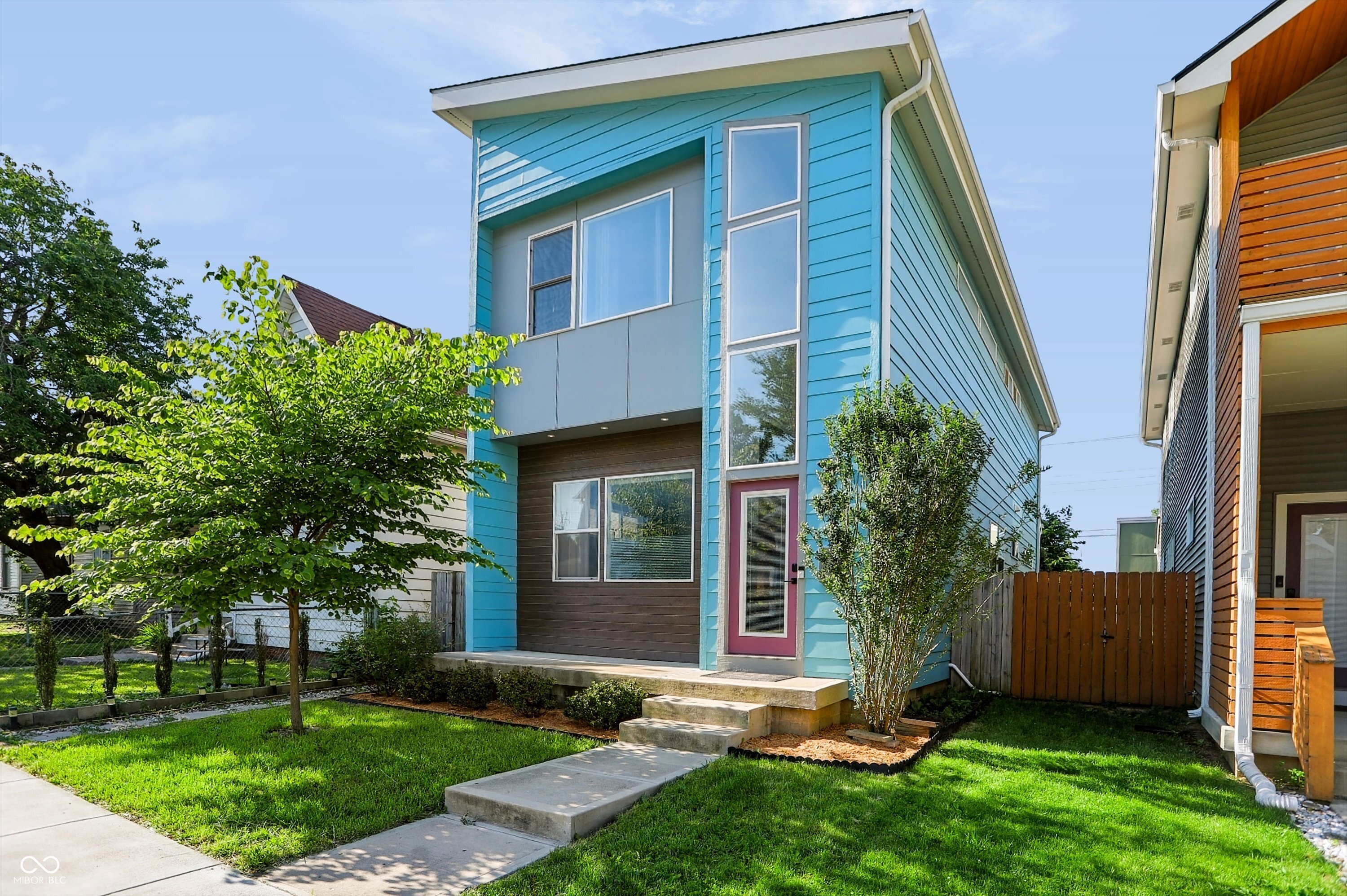 433 Parkway Avenue