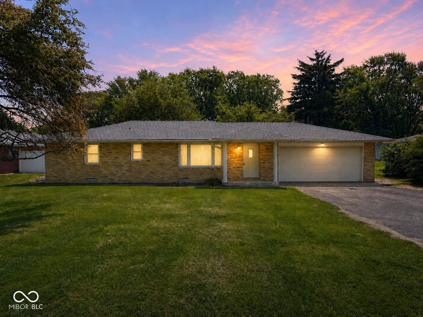 8 S Scatterfield Road