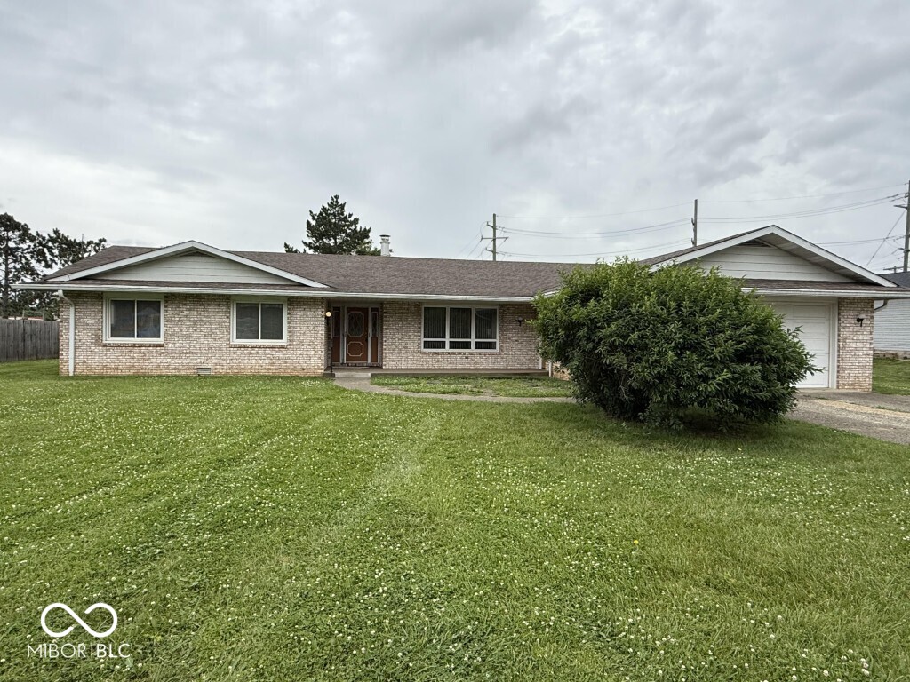 1605 Cedar Drive Property Photo 1