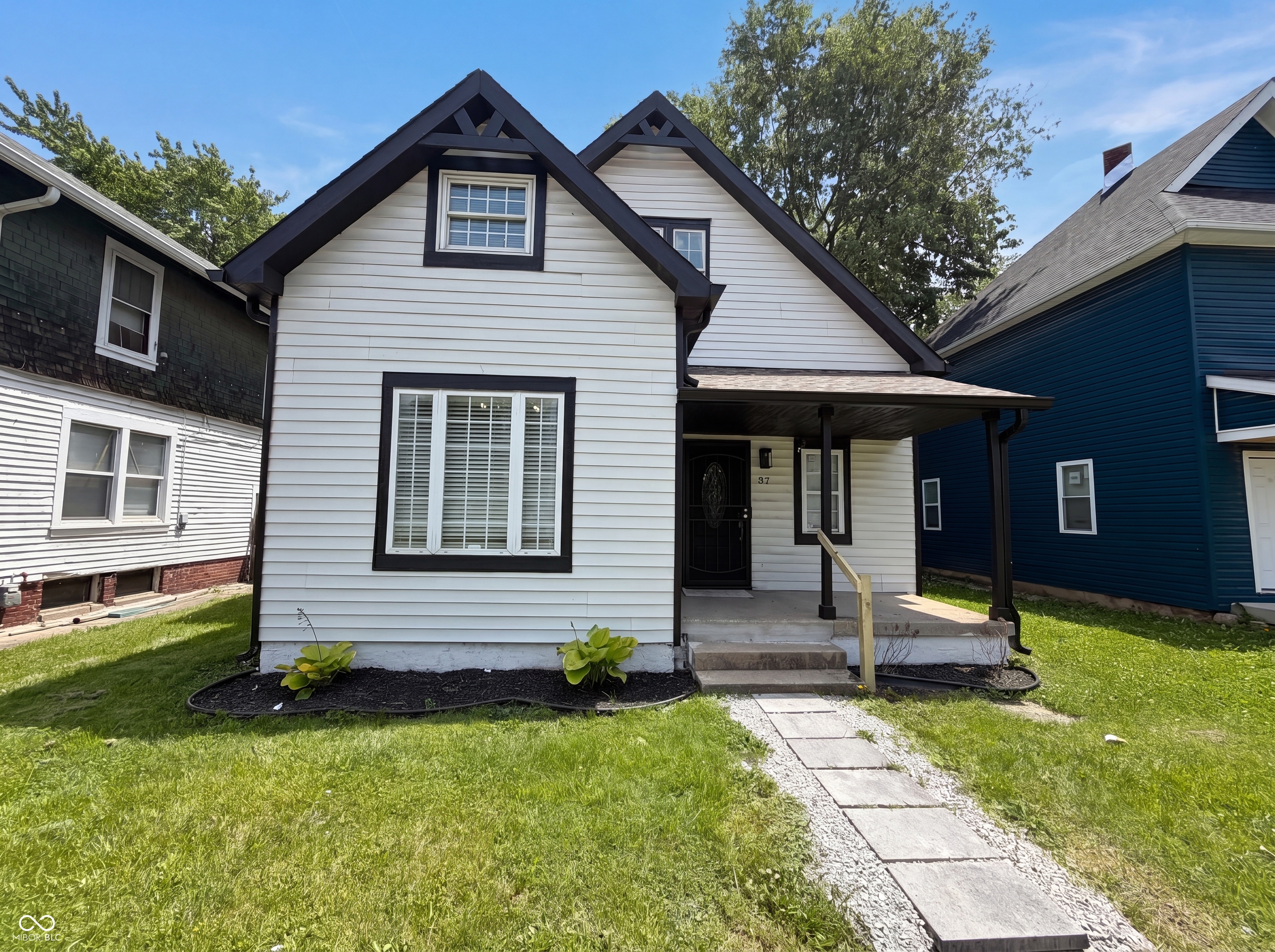 37 N Sherman Drive