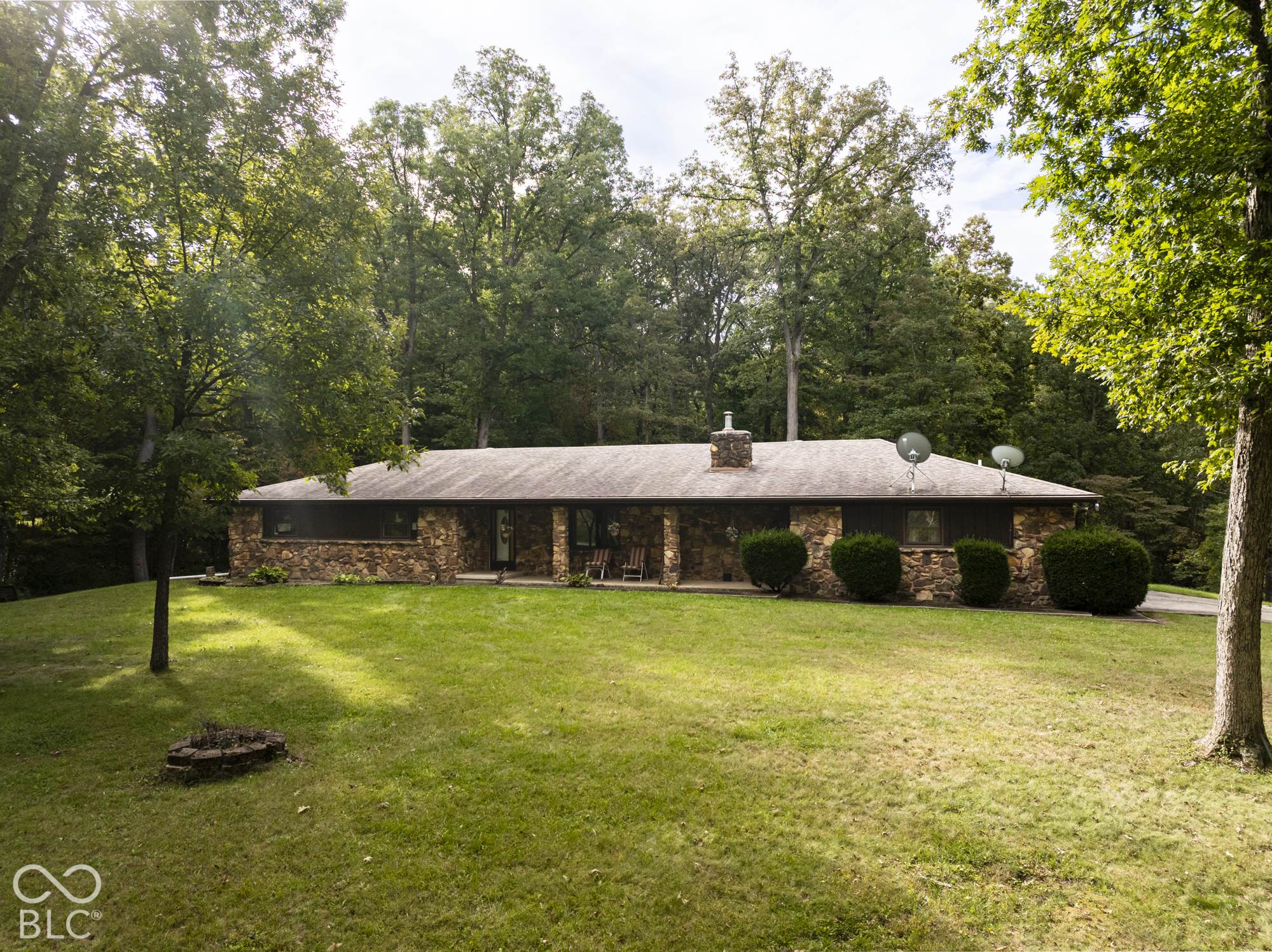 8151 E 650 Property Photo 1