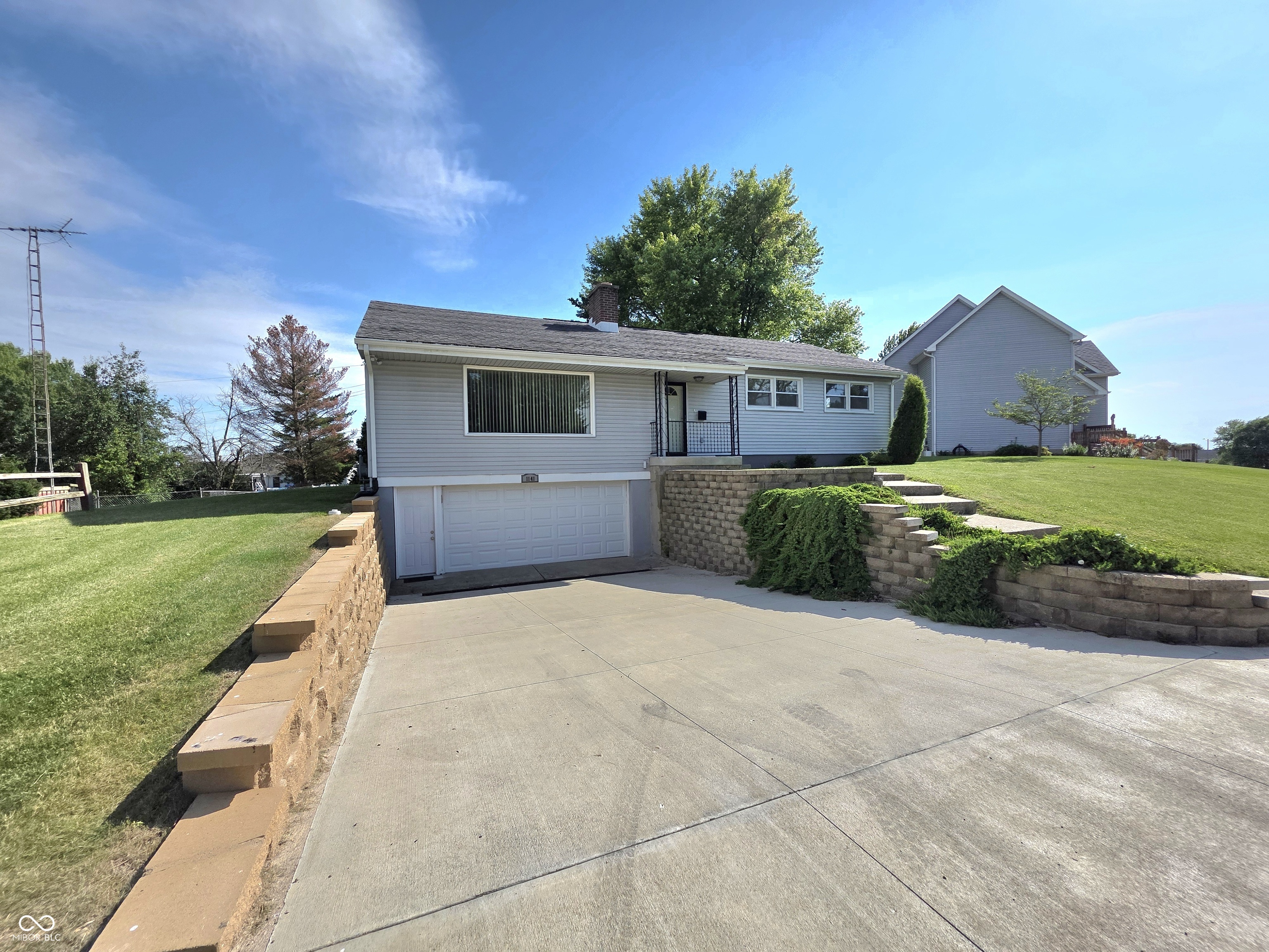 1141 Sugar Hill Drive Property Photo 1