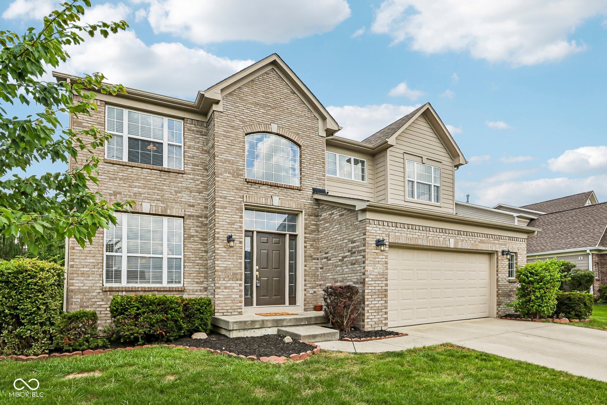 3992 Rowlett Place