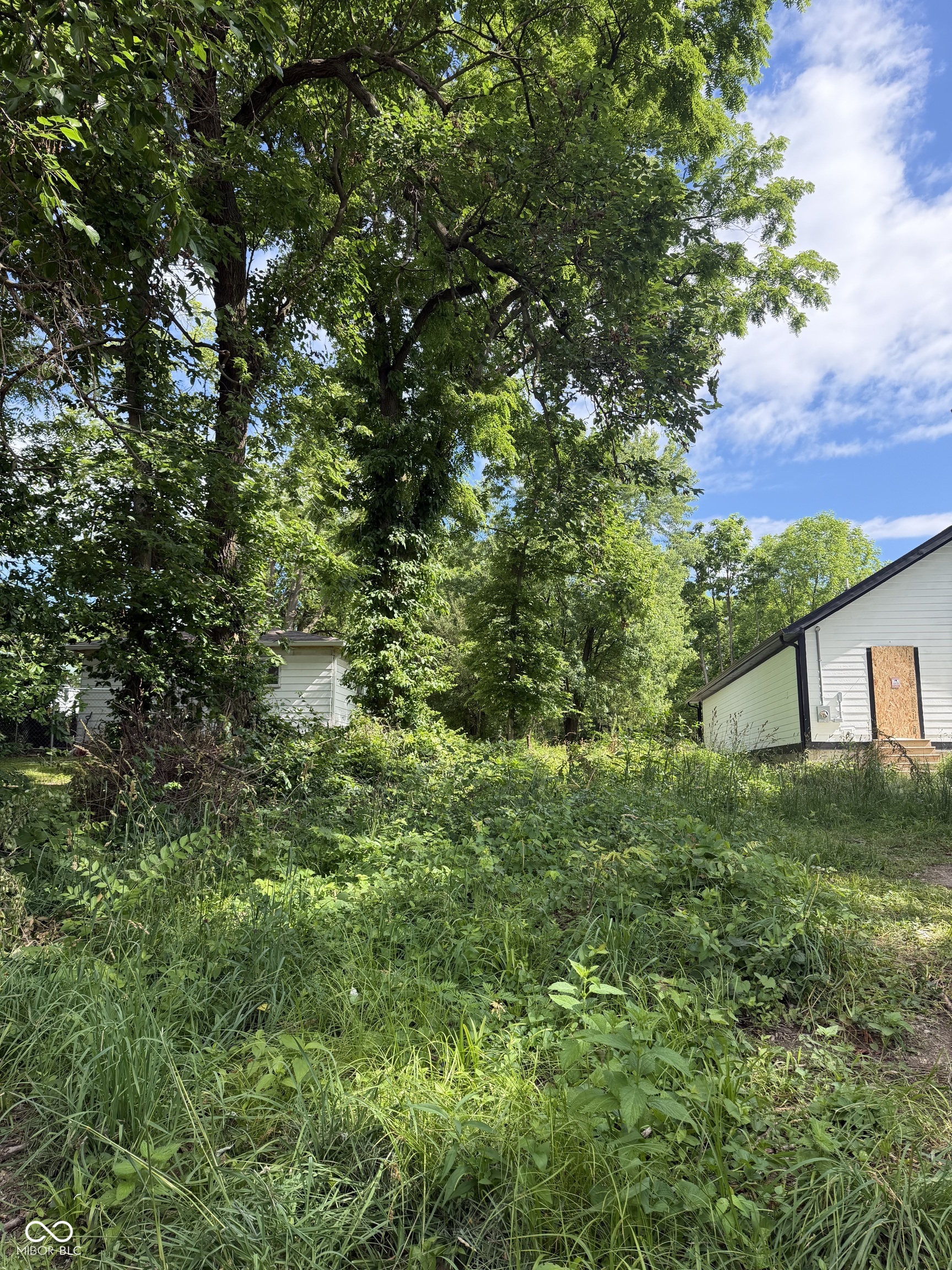 1225 W 33rd Street Property Photo 1