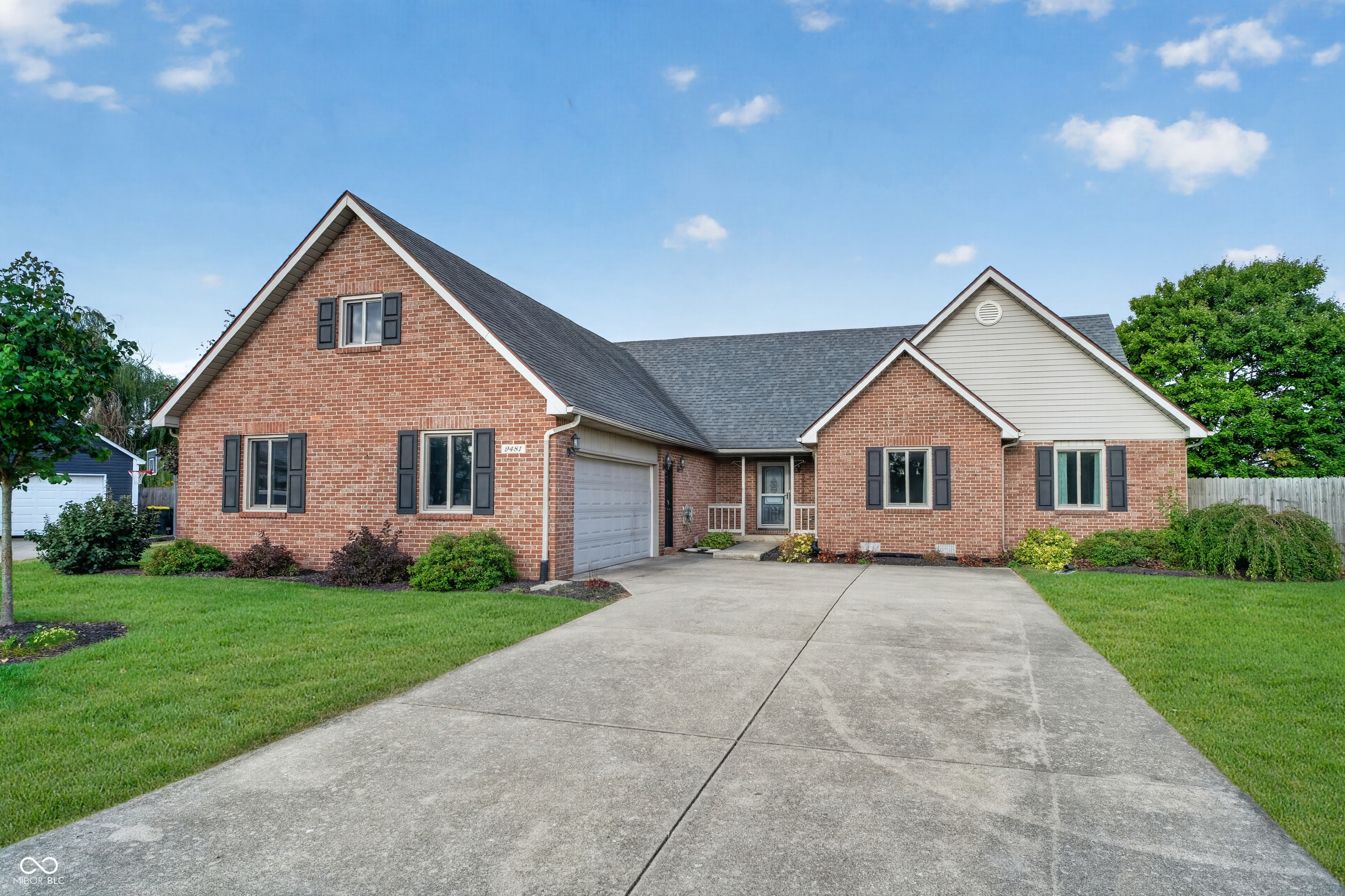 9481 Tiger Court Property Photo 1