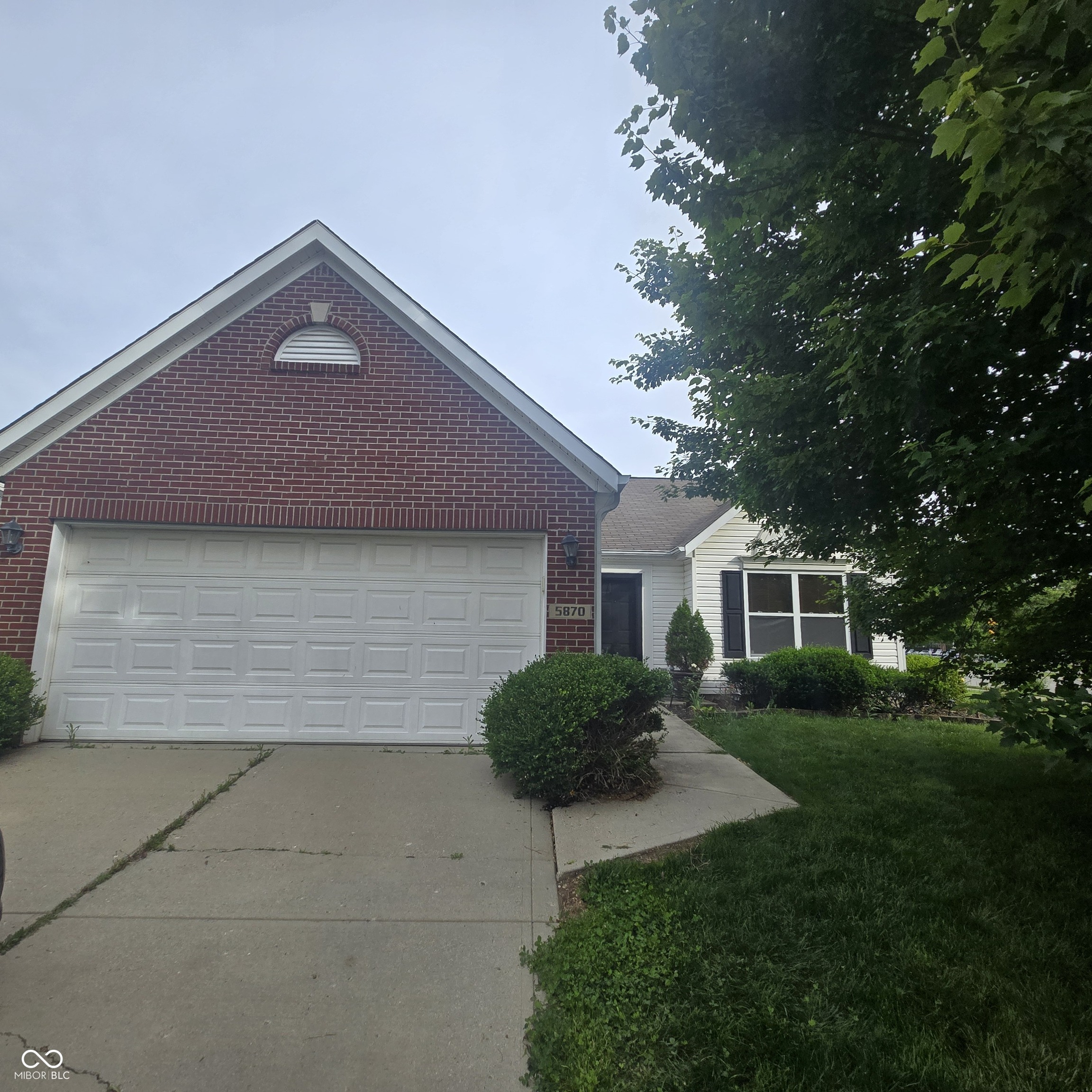 5870 Mill Oak Drive Property Photo 1