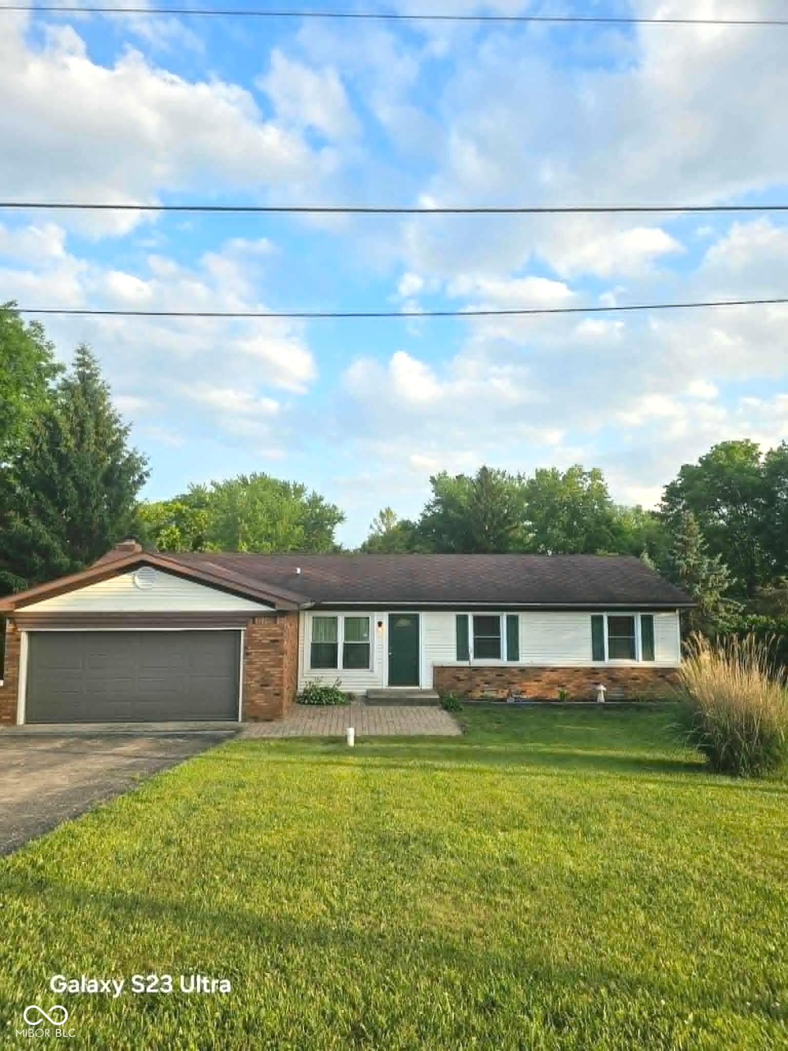1497 W Pleasant Plain Road Property Photo 1